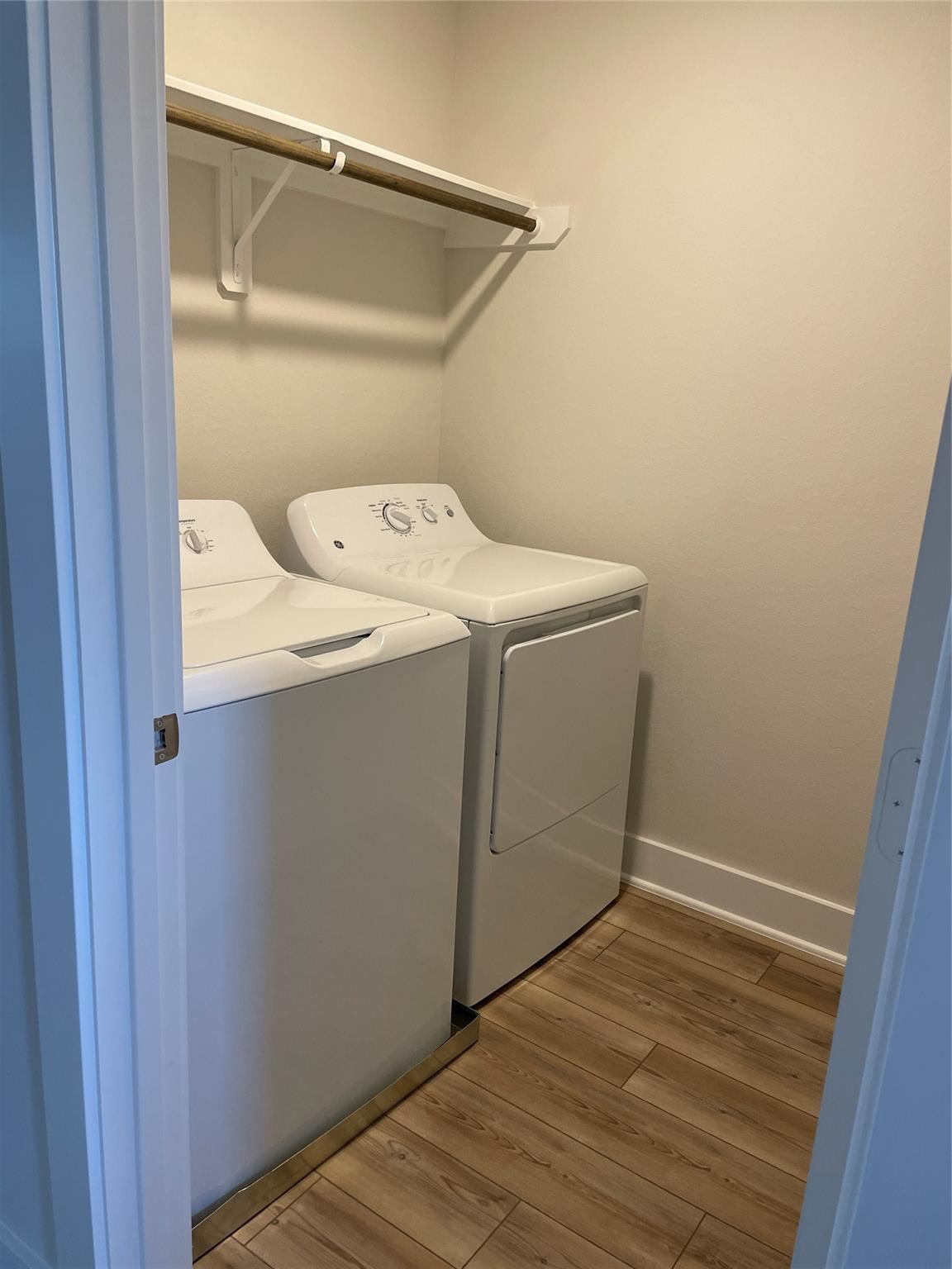 10638 Whitejacket Property Photo 6