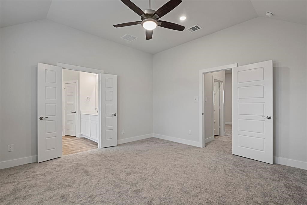 10638 Whitejacket Property Photo 16