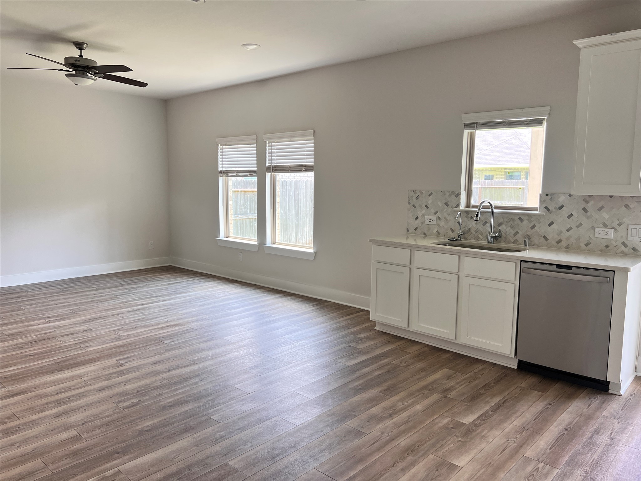 10638 Whitejacket Property Photo 19