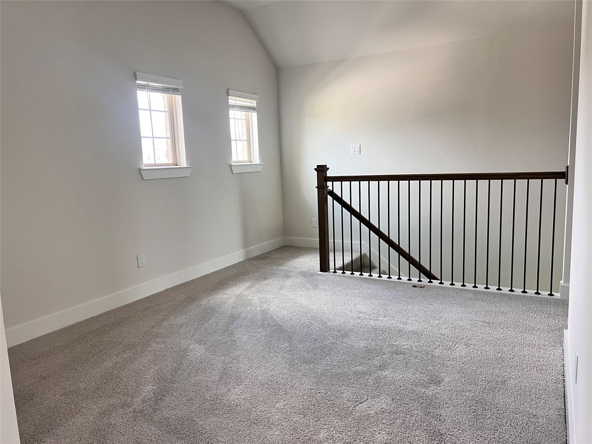 10638 Whitejacket Property Photo 25
