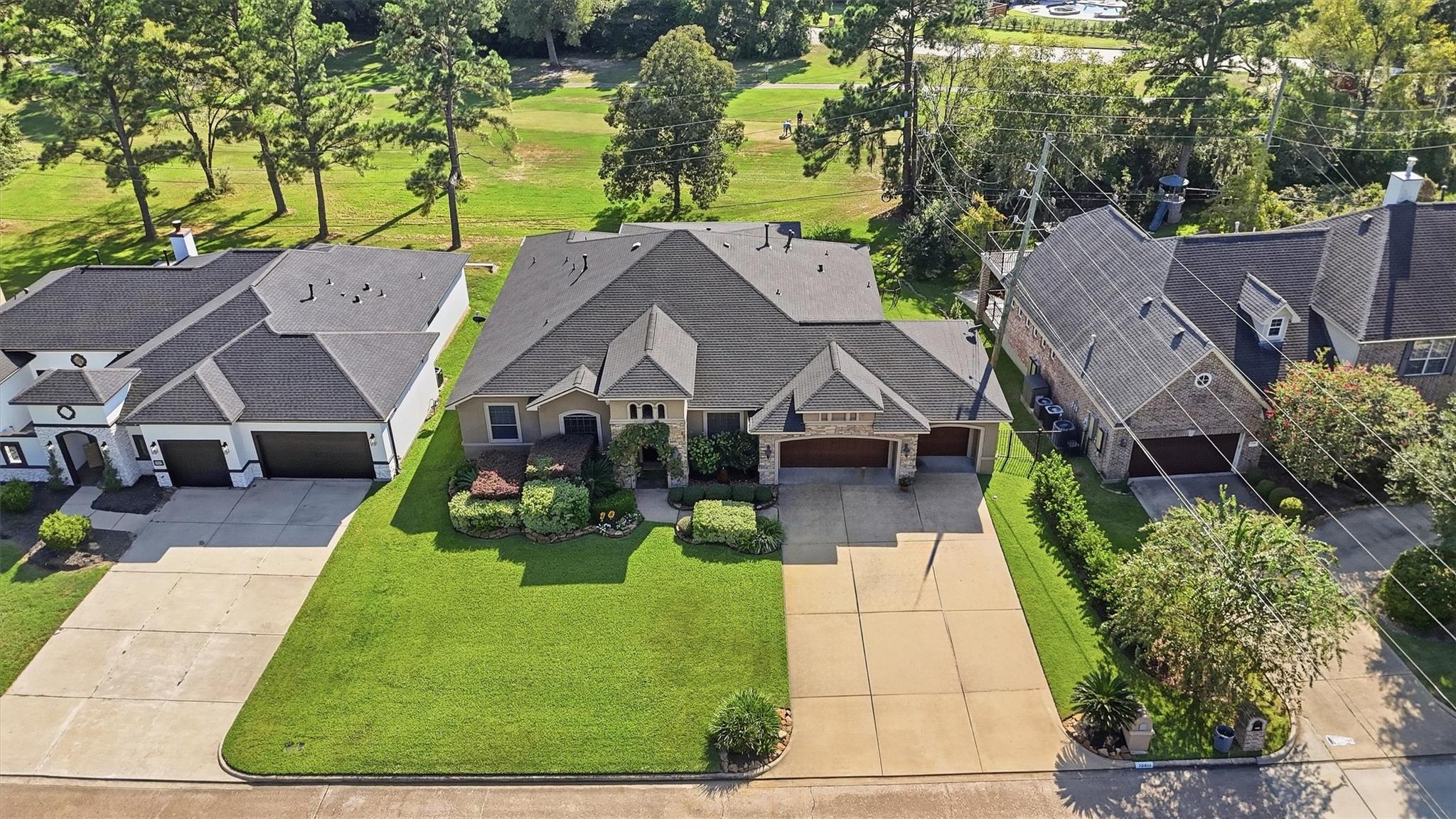 20811 Atascocita Shores Drive Property Photo 2