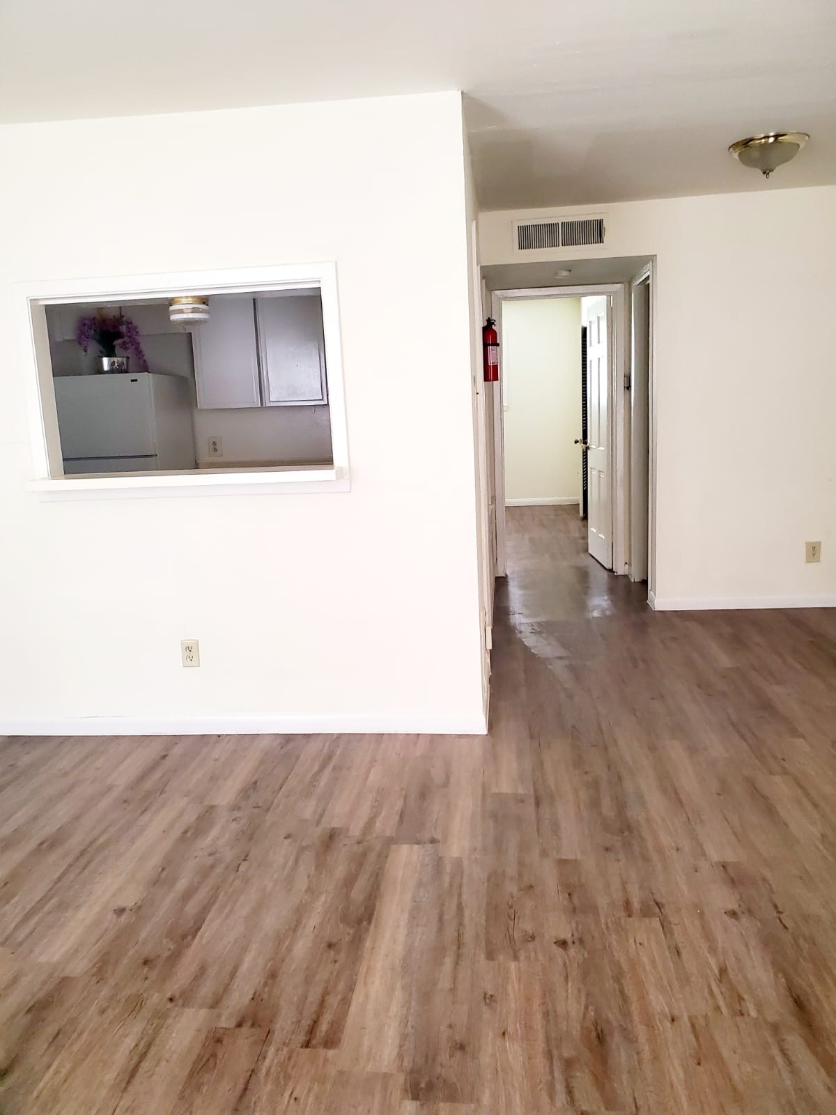 3003 Broadway Street Property Photo 2