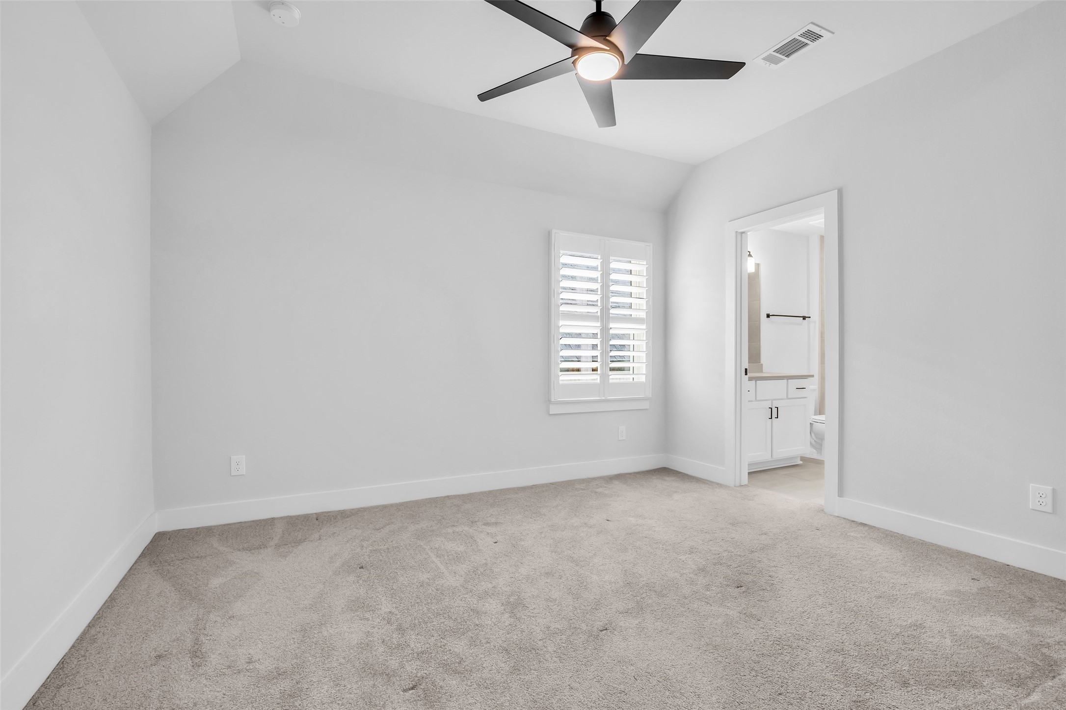 4708 Lorelai Lane Property Photo 21