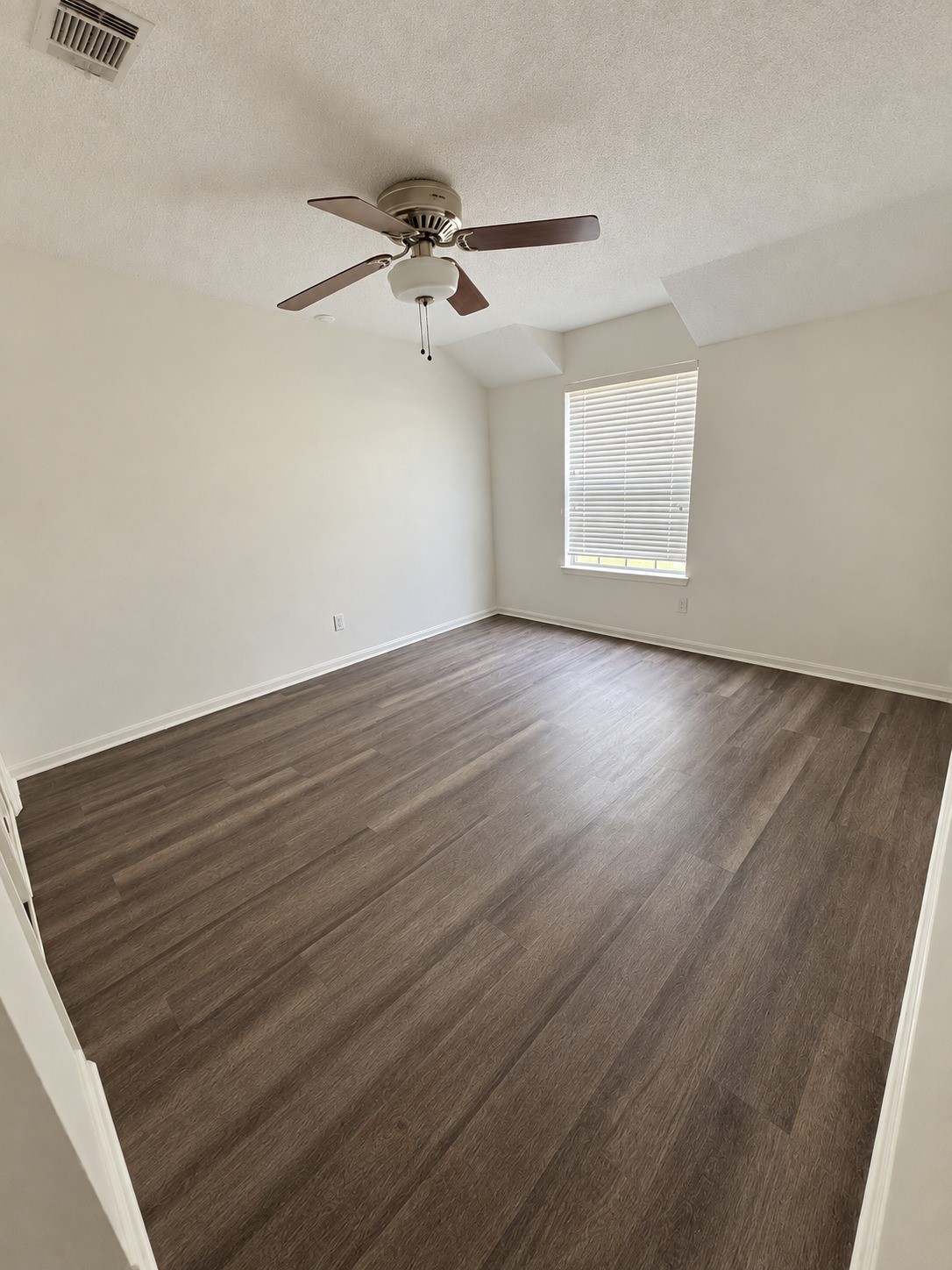 5330 Lawn Arbor Drive Property Photo 14