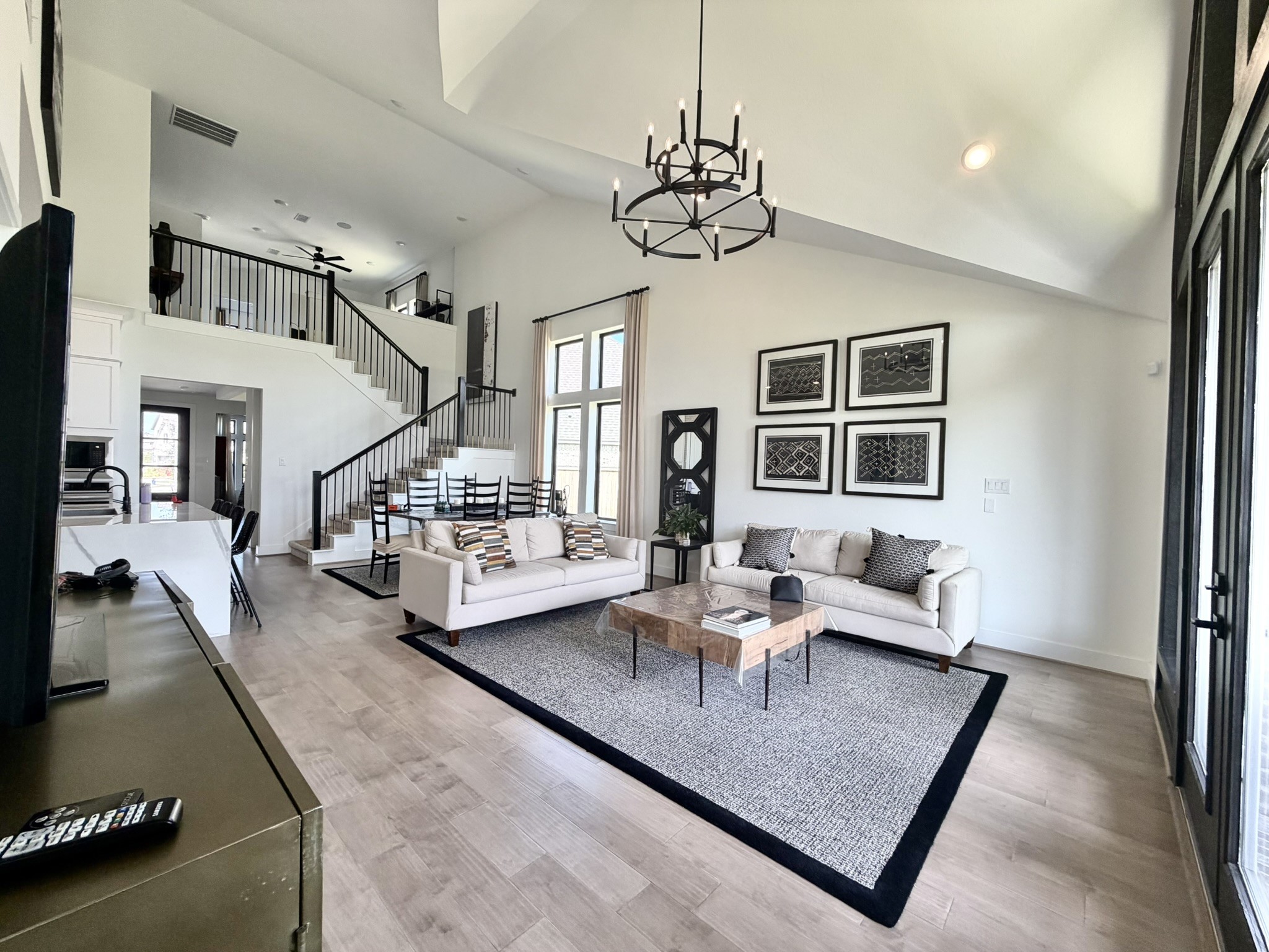 21202 Flower Nectar Court Property Photo 4