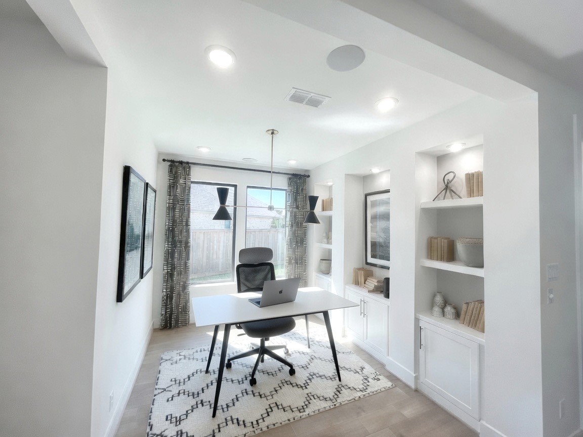21202 Flower Nectar Court Property Photo 8