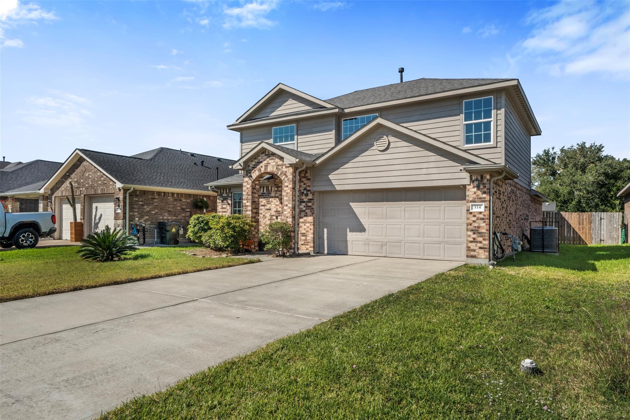 314 Gulf Winds Drive, Bacliff Tx 77518 Property Photo 1