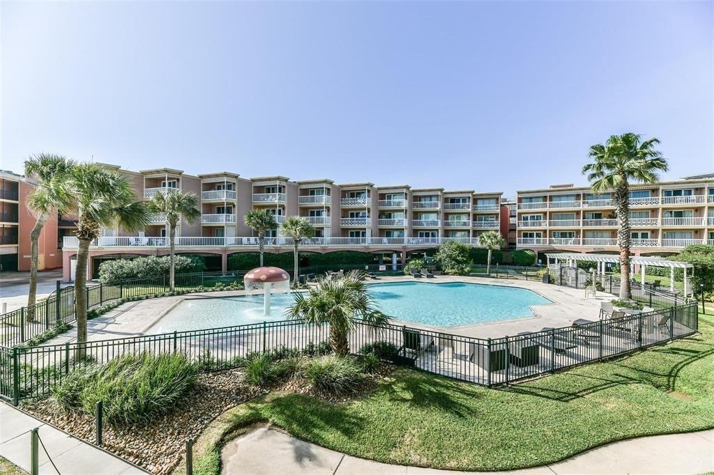 6300 Seawall Boulevard 5105 Property Photo 5