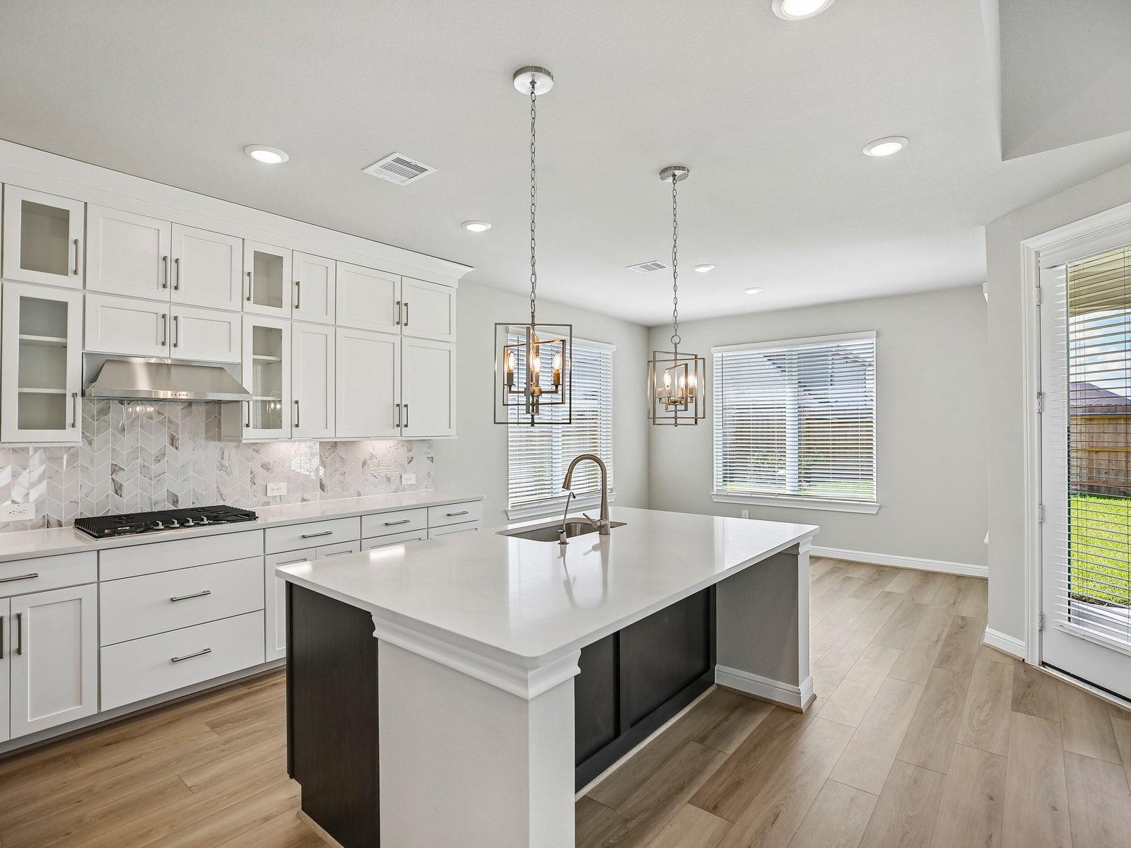 6108 Golden Plover Lane, Pearland Tx 77584 Property Photo 4