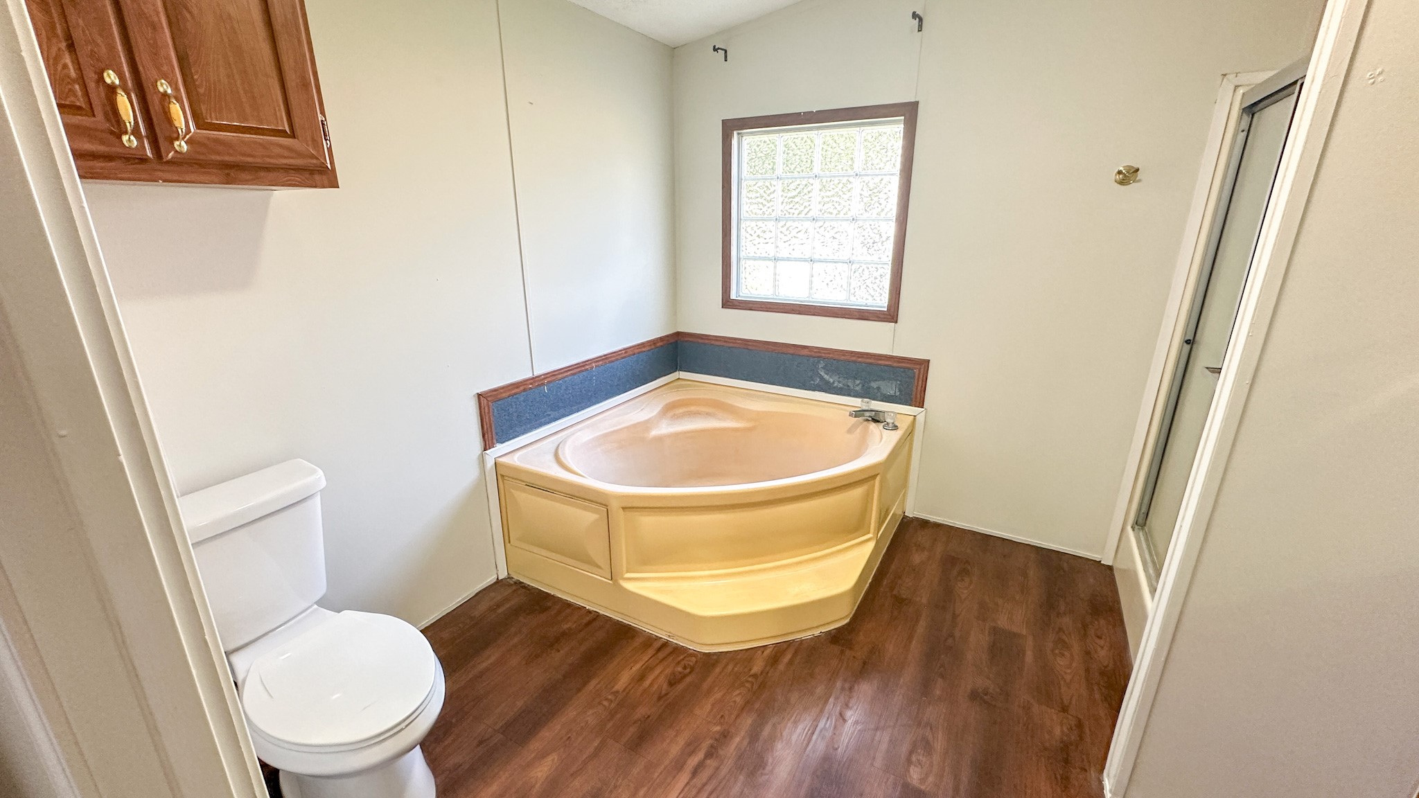 16487 Brittany Way Property Photo 18