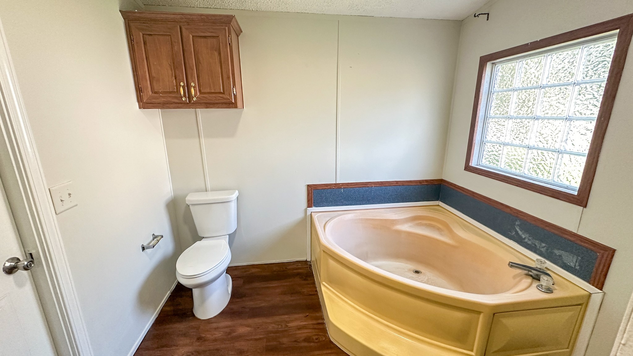 16487 Brittany Way Property Photo 21