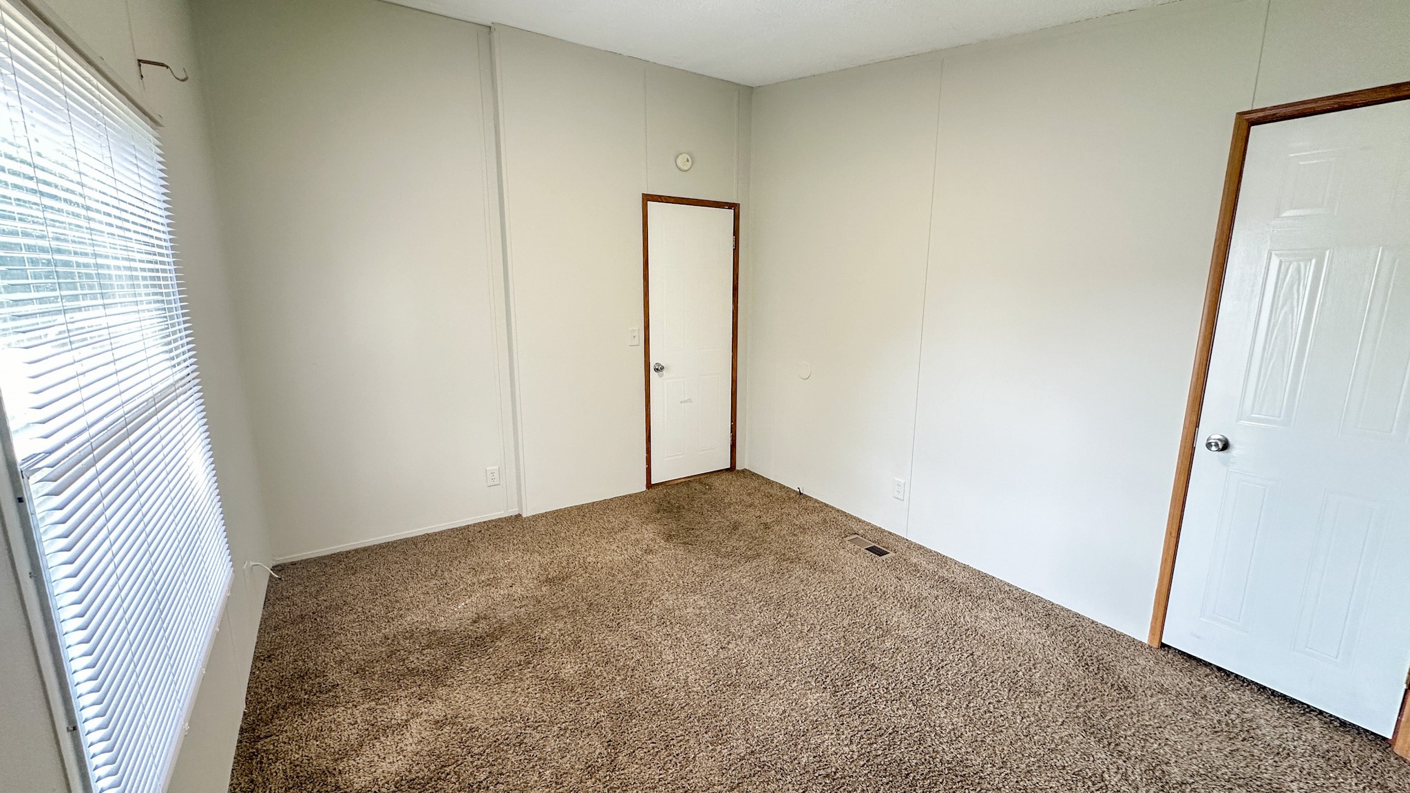 16487 Brittany Way Property Photo 29
