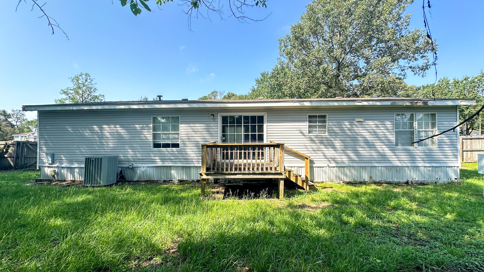 16487 Brittany Way Property Photo 32