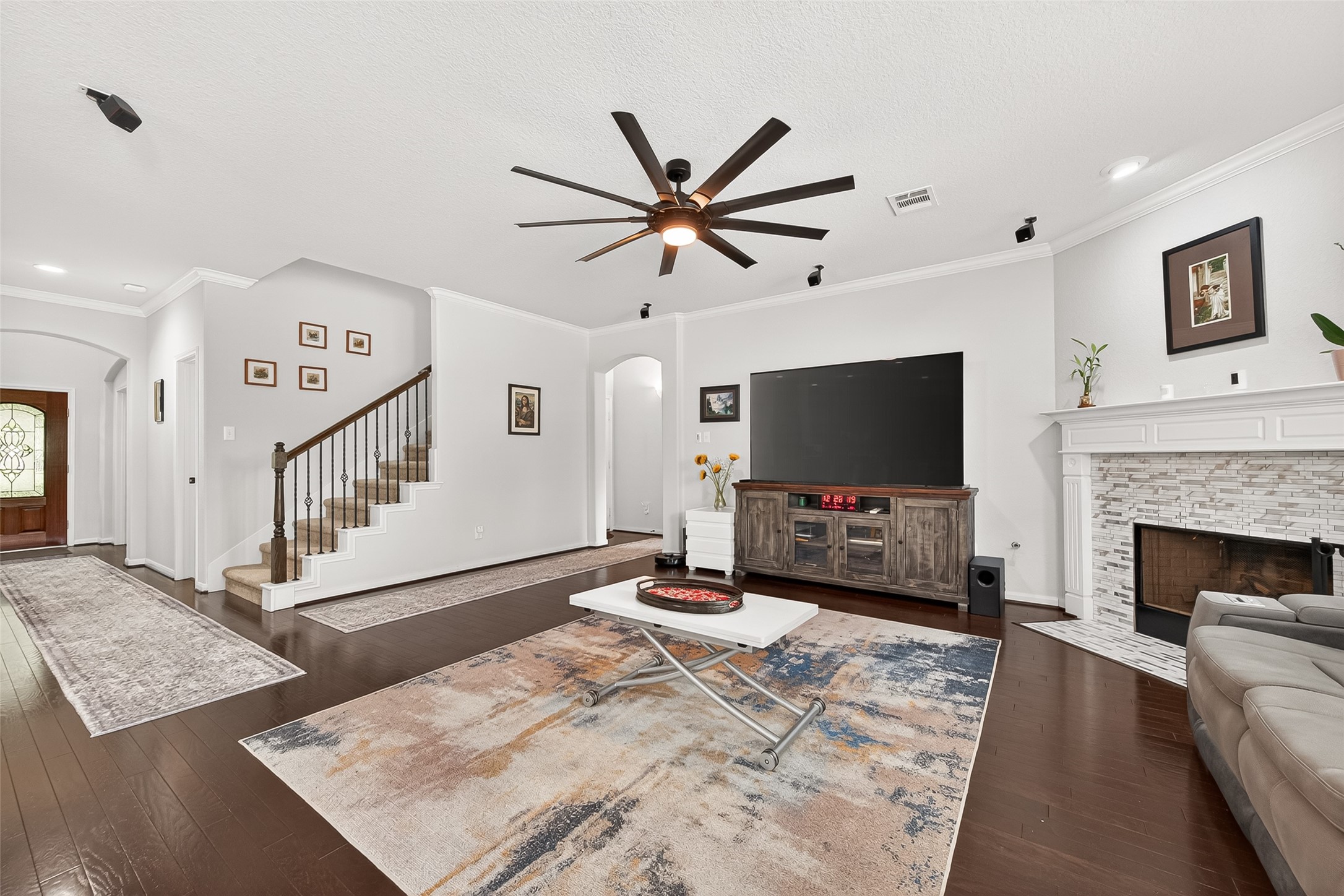 21334 Hawkley Drive Property Photo 13