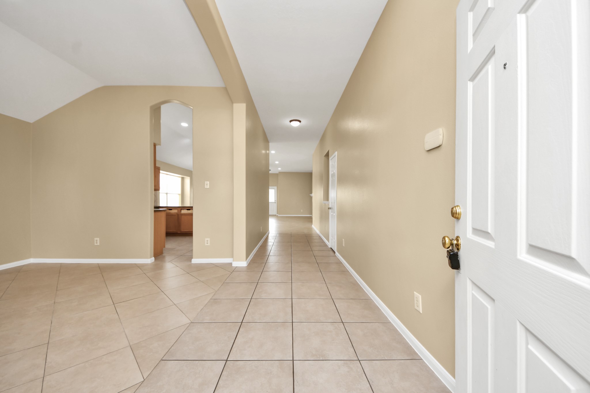 8431 Taraglen Court Property Photo 4