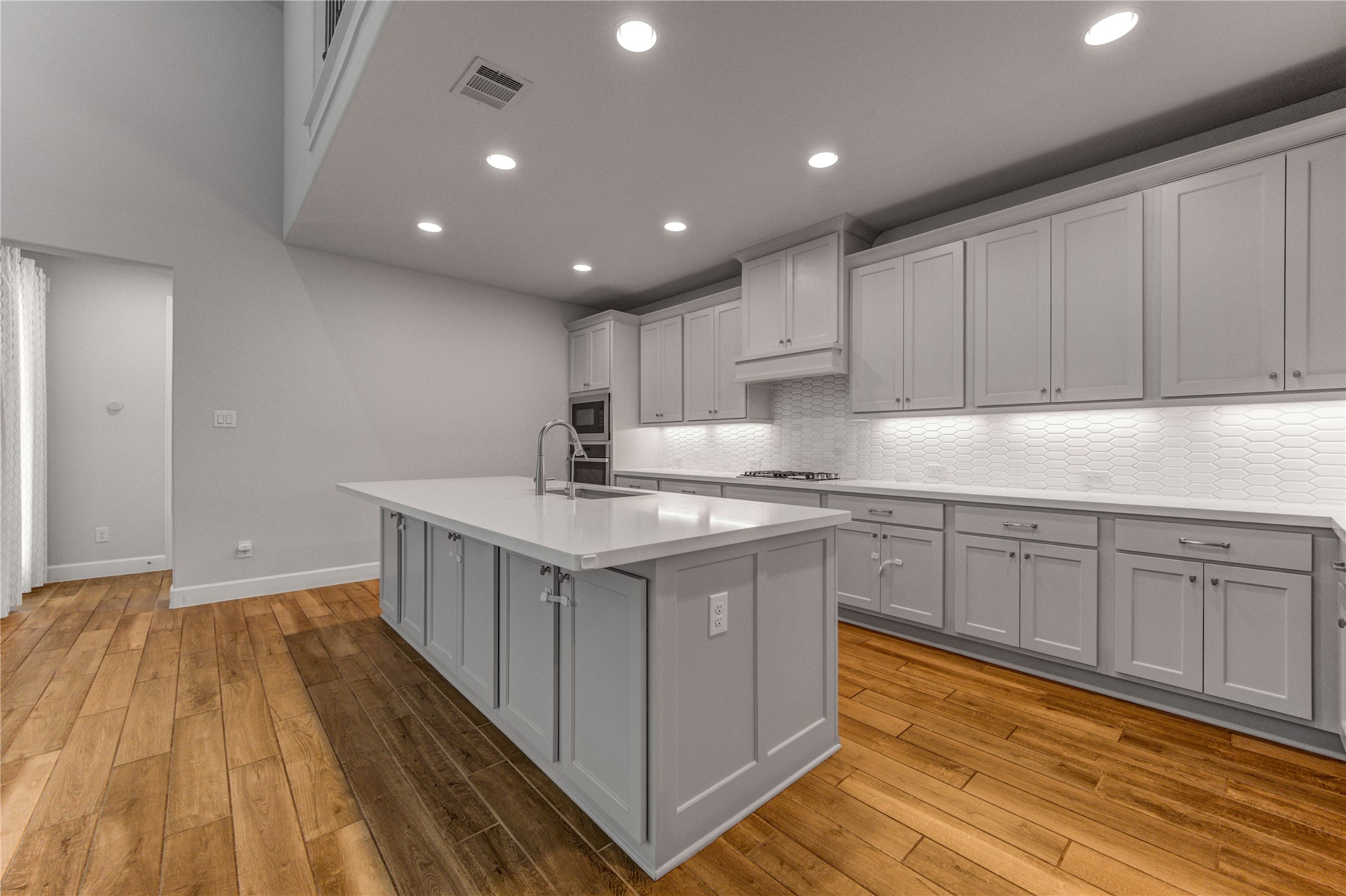 2138 Taylor Marie Trail Property Photo 15