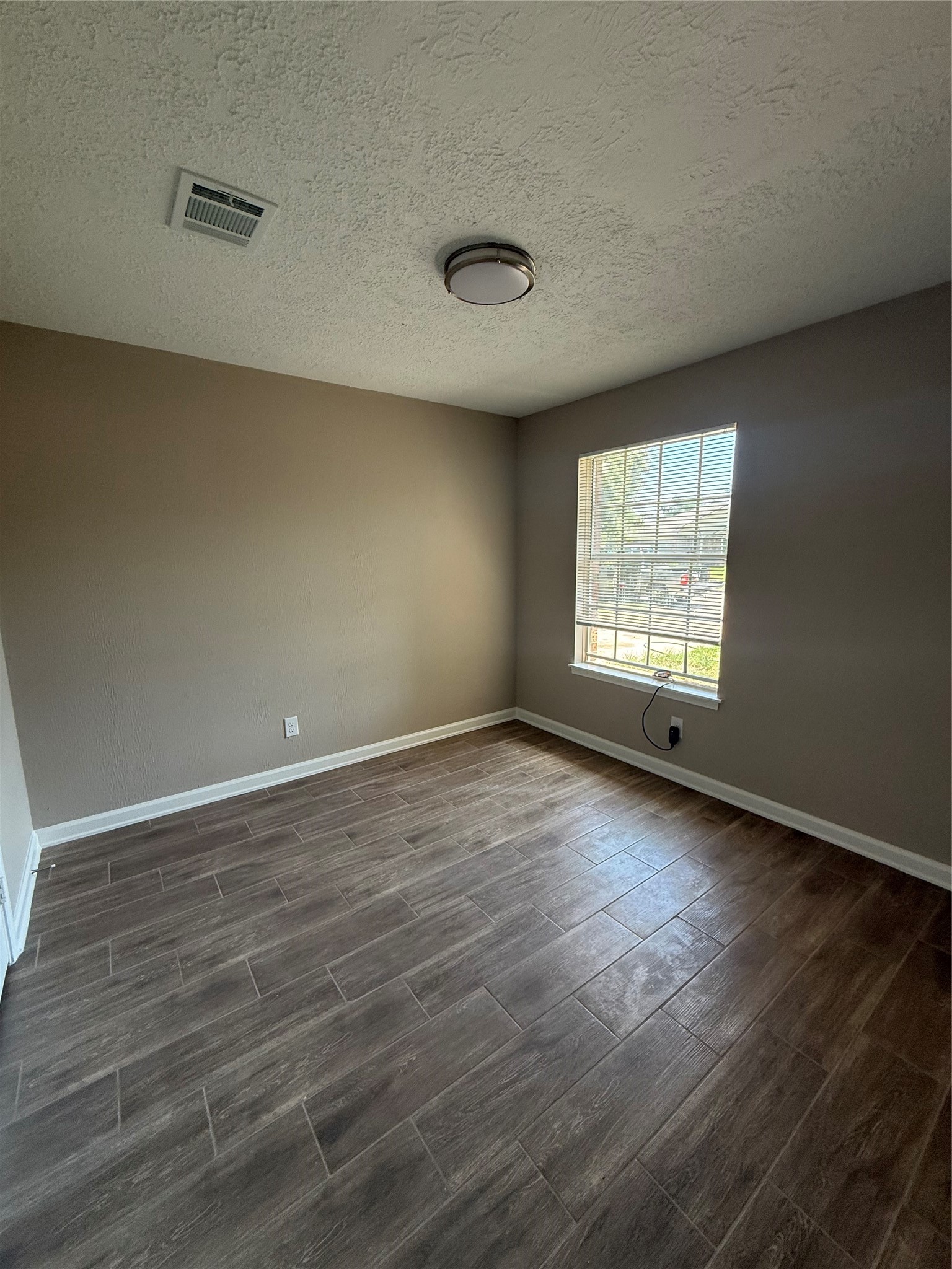 4210 Steep Rock Drive Property Photo 7