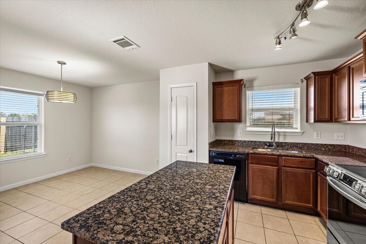422 Hawks View Drive Property Photo 13