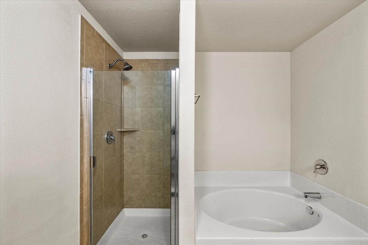 422 Hawks View Drive Property Photo 18