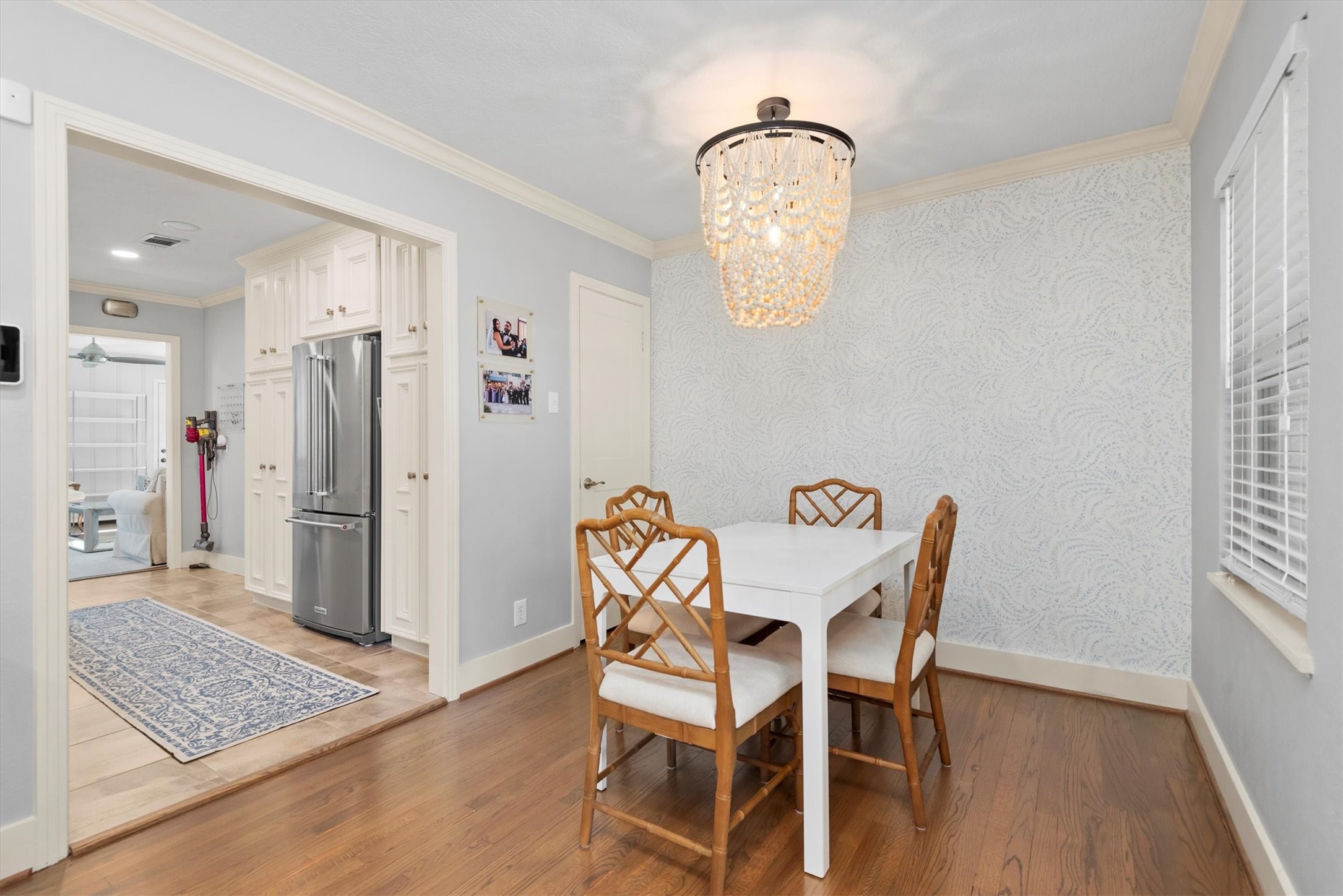 2023 Woodcrest Drive Property Photo 8