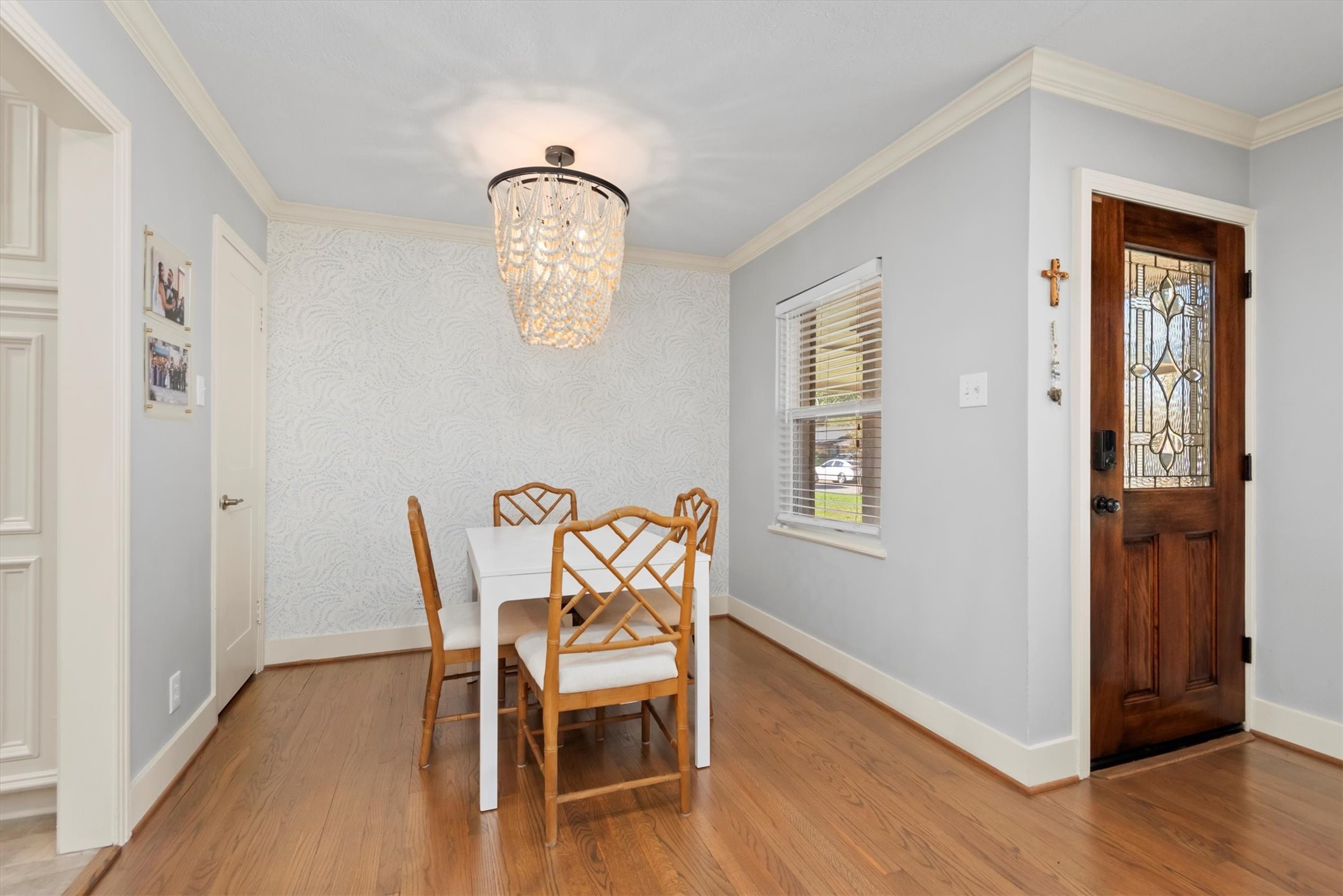 2023 Woodcrest Drive Property Photo 9