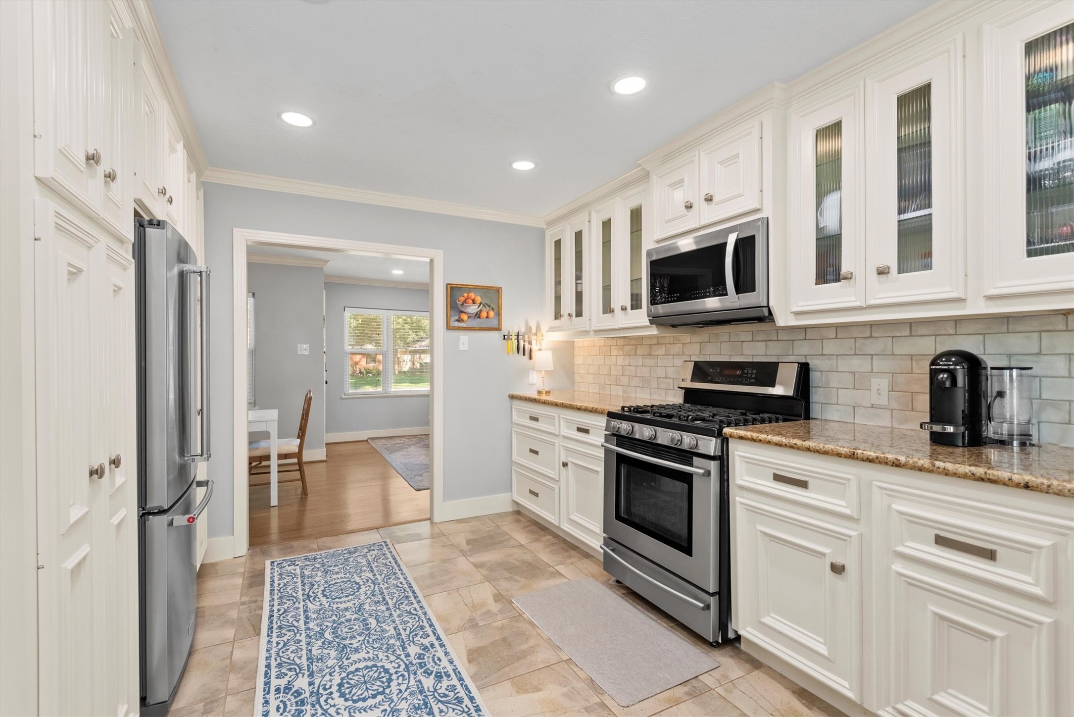 2023 Woodcrest Drive Property Photo 12