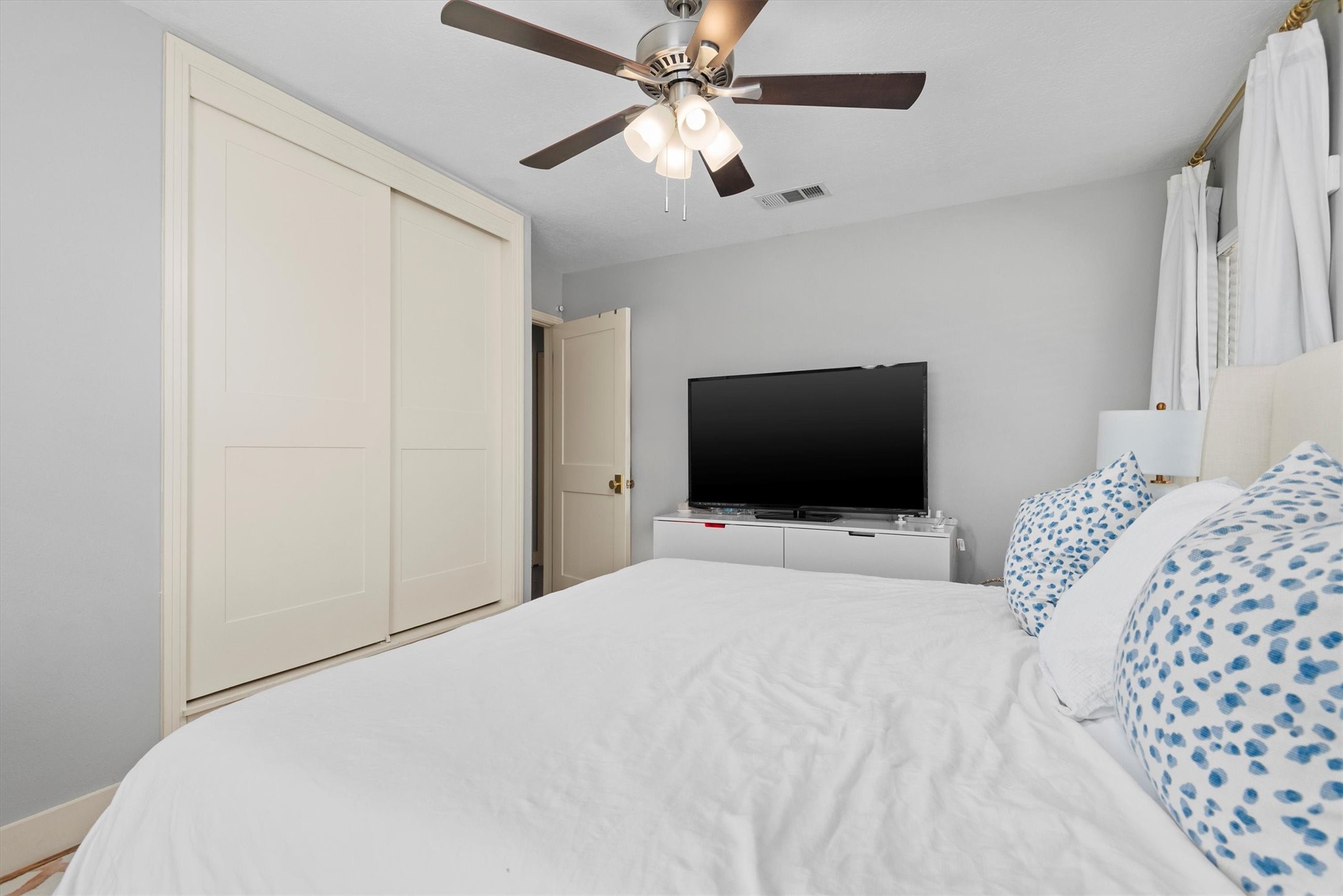 2023 Woodcrest Drive Property Photo 21