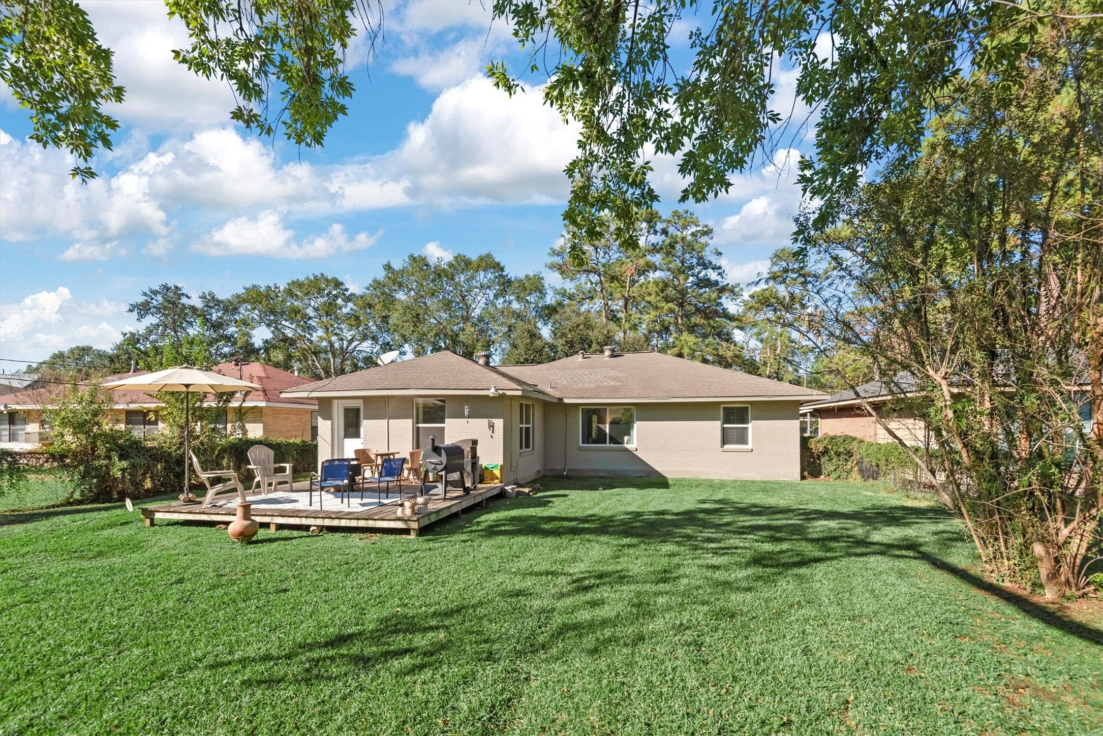 2023 Woodcrest Drive Property Photo 29