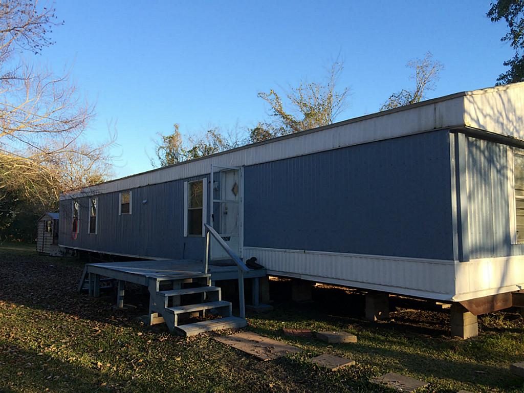 9706 Camelots Court Property Photo
