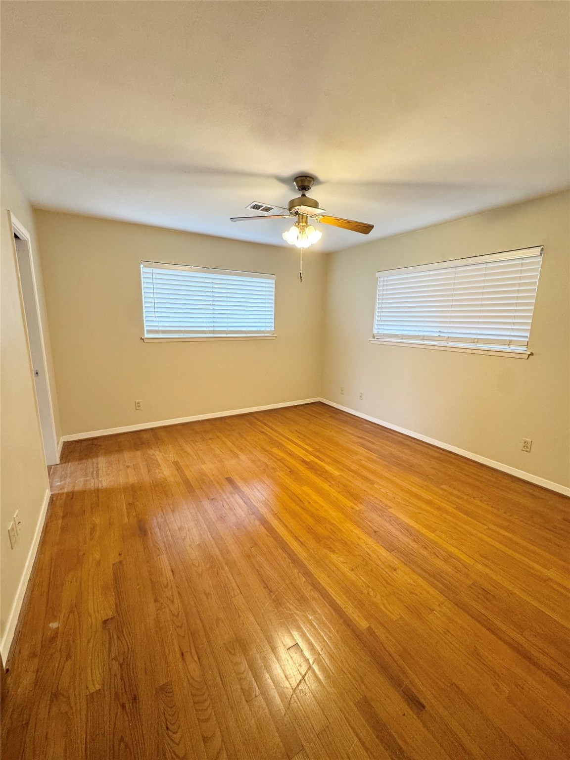 8218 Edgemoor Drive Property Photo 20