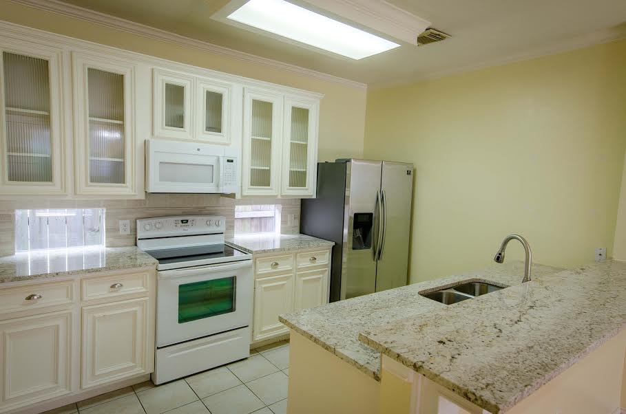 1534 Sutton Street Property Photo 6