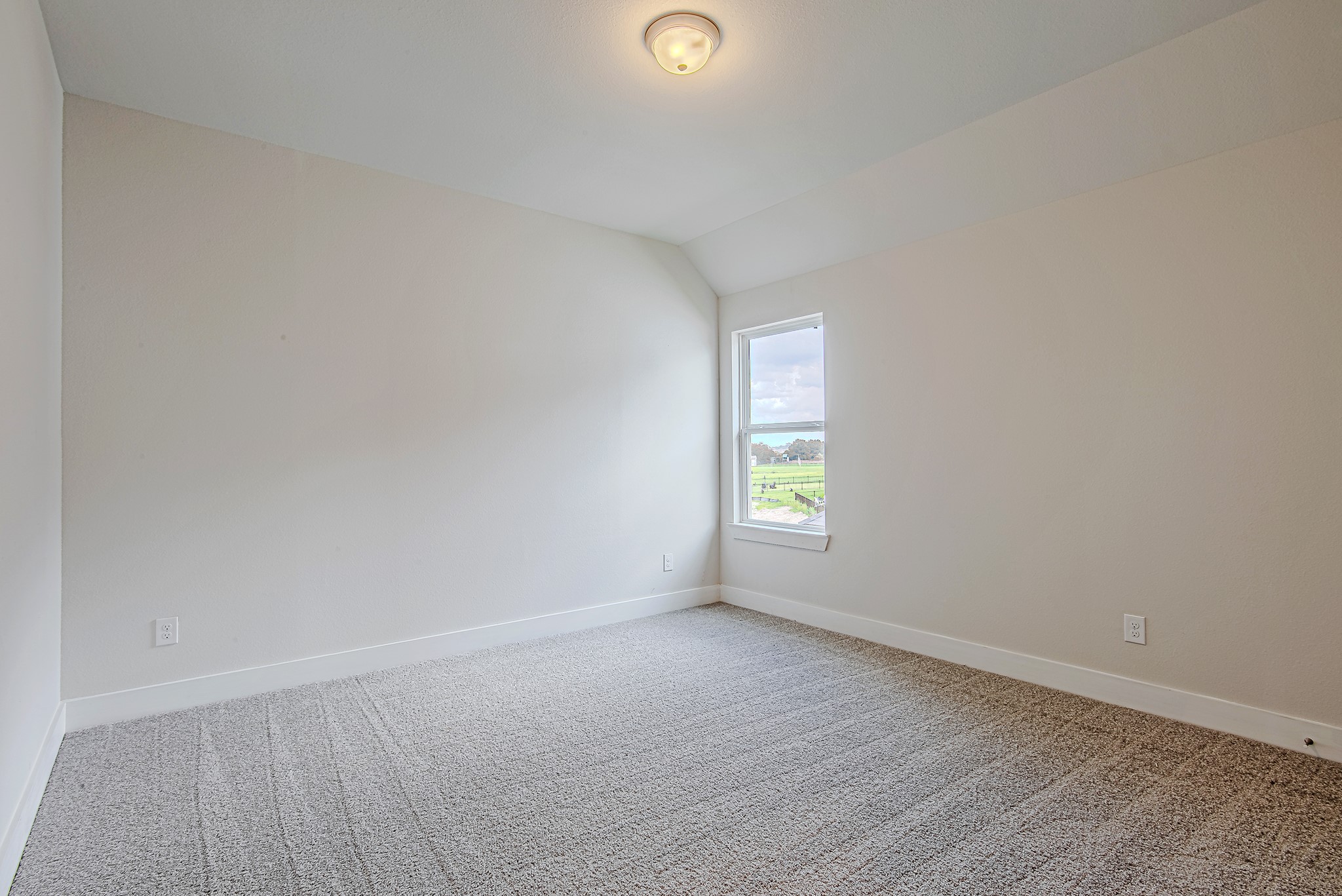 177 Peninsula Point Drive Property Photo 29