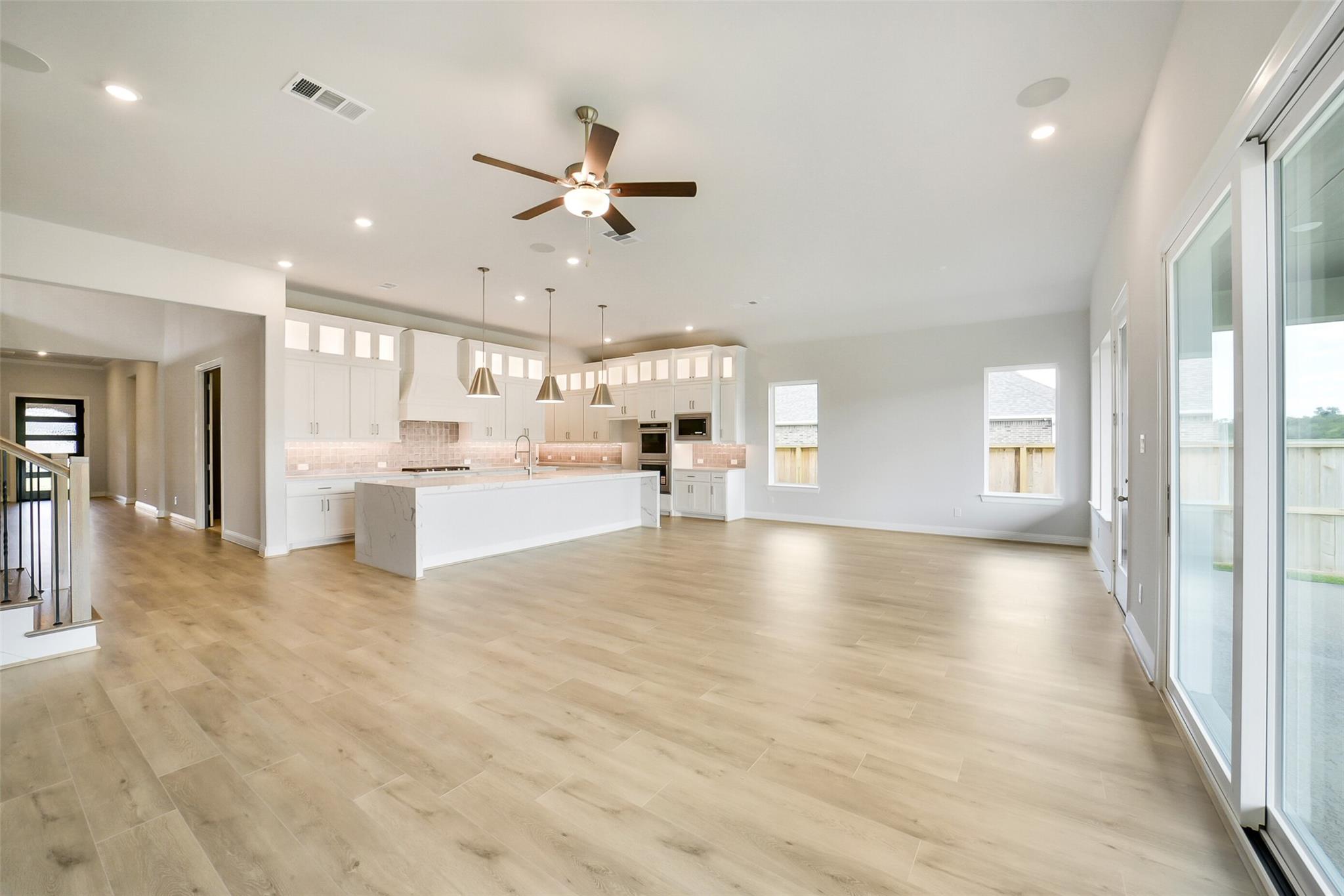 9910 Deep Water Drive, Missouri City Tx 77459 Property Photo 7