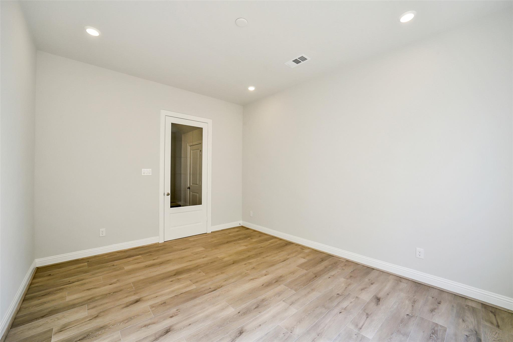 9910 Deep Water Drive, Missouri City Tx 77459 Property Photo 30