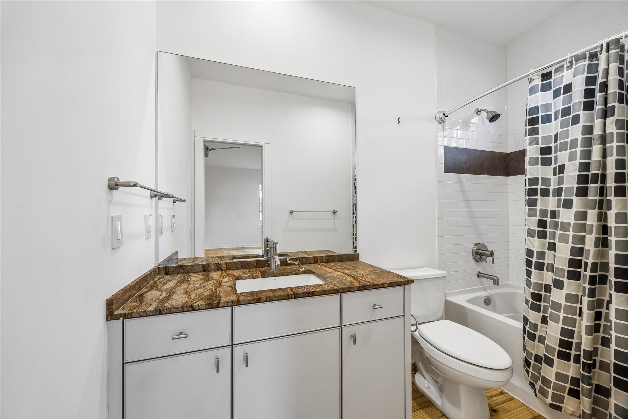 1601 Pine Chase Drive Property Photo 31
