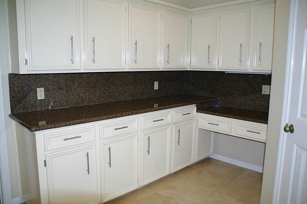 14135 Sandfield Drive Property Photo 14