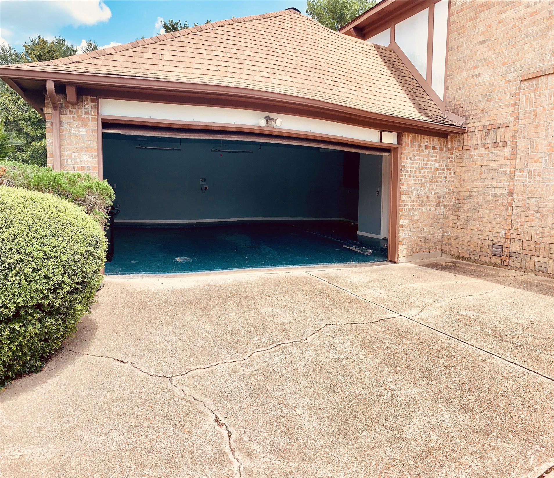 14135 Sandfield Drive Property Photo 37