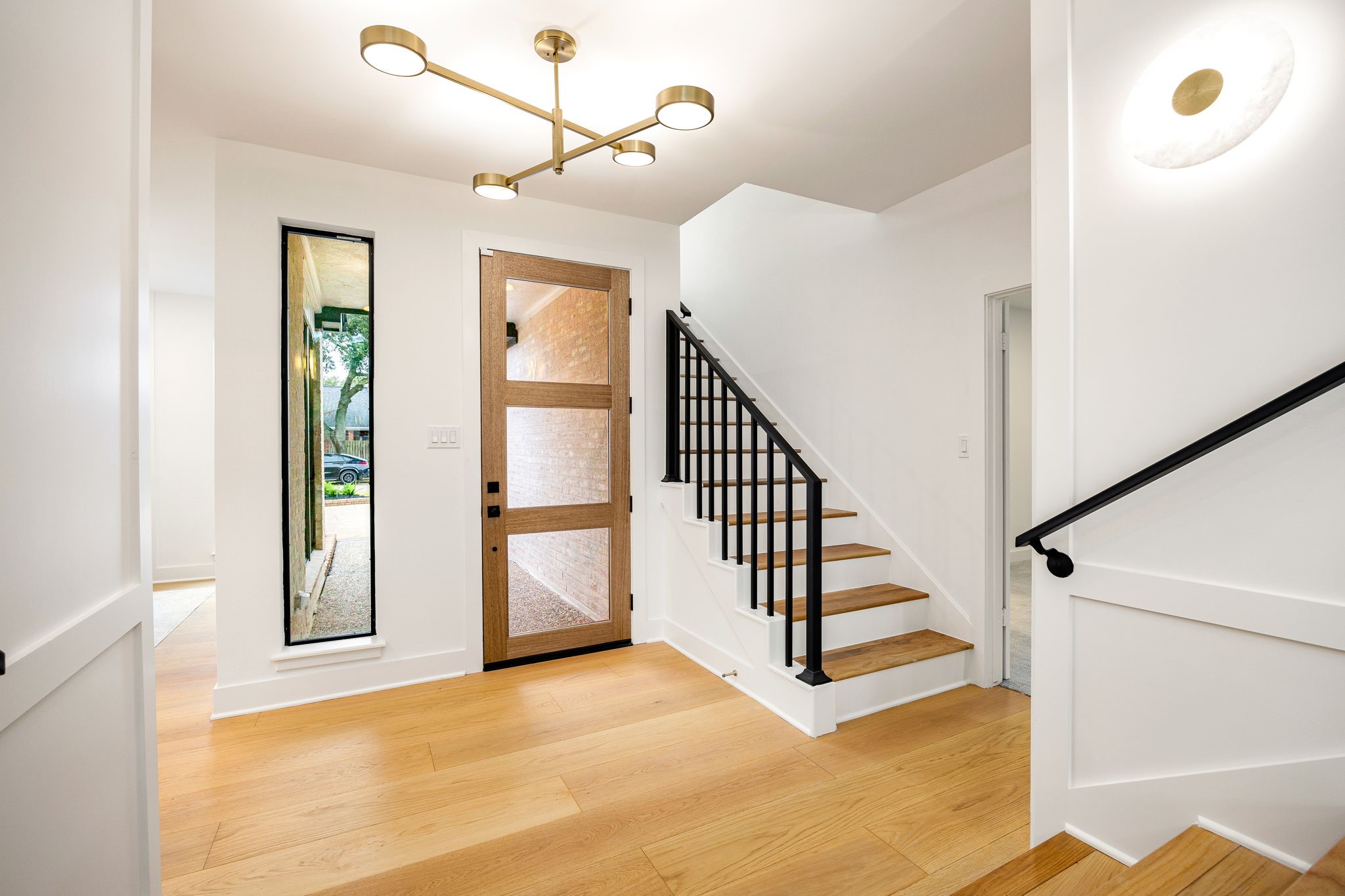 10 Crestwood Circle Property Photo 3