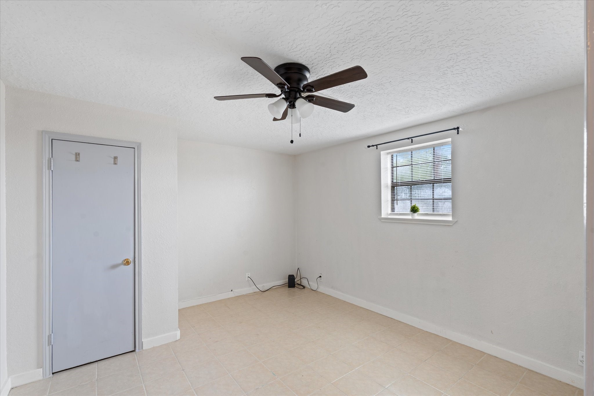 2910 San Augustine Avenue Property Photo 6