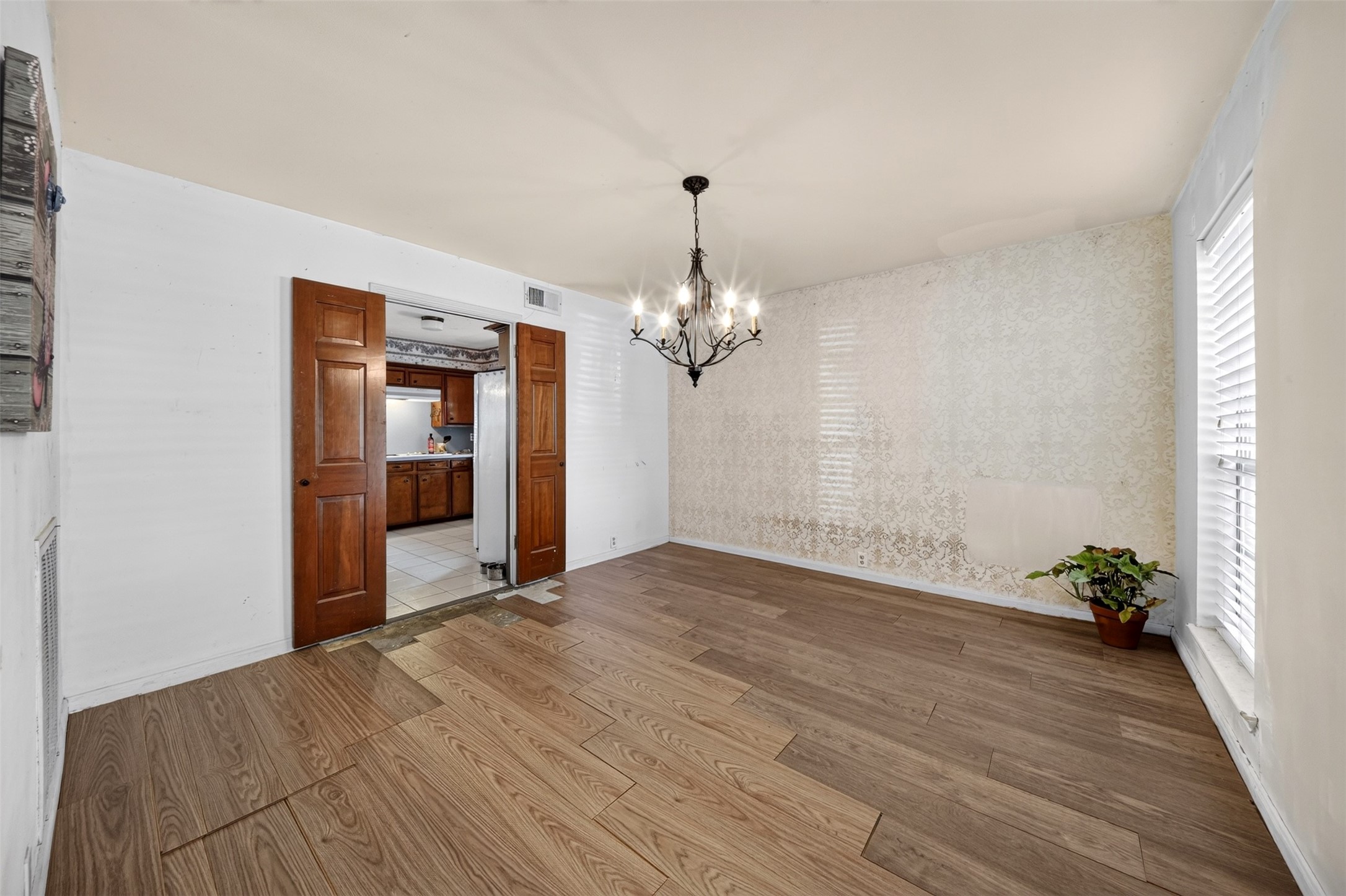 5407 Old Lodge Drive Property Photo 10