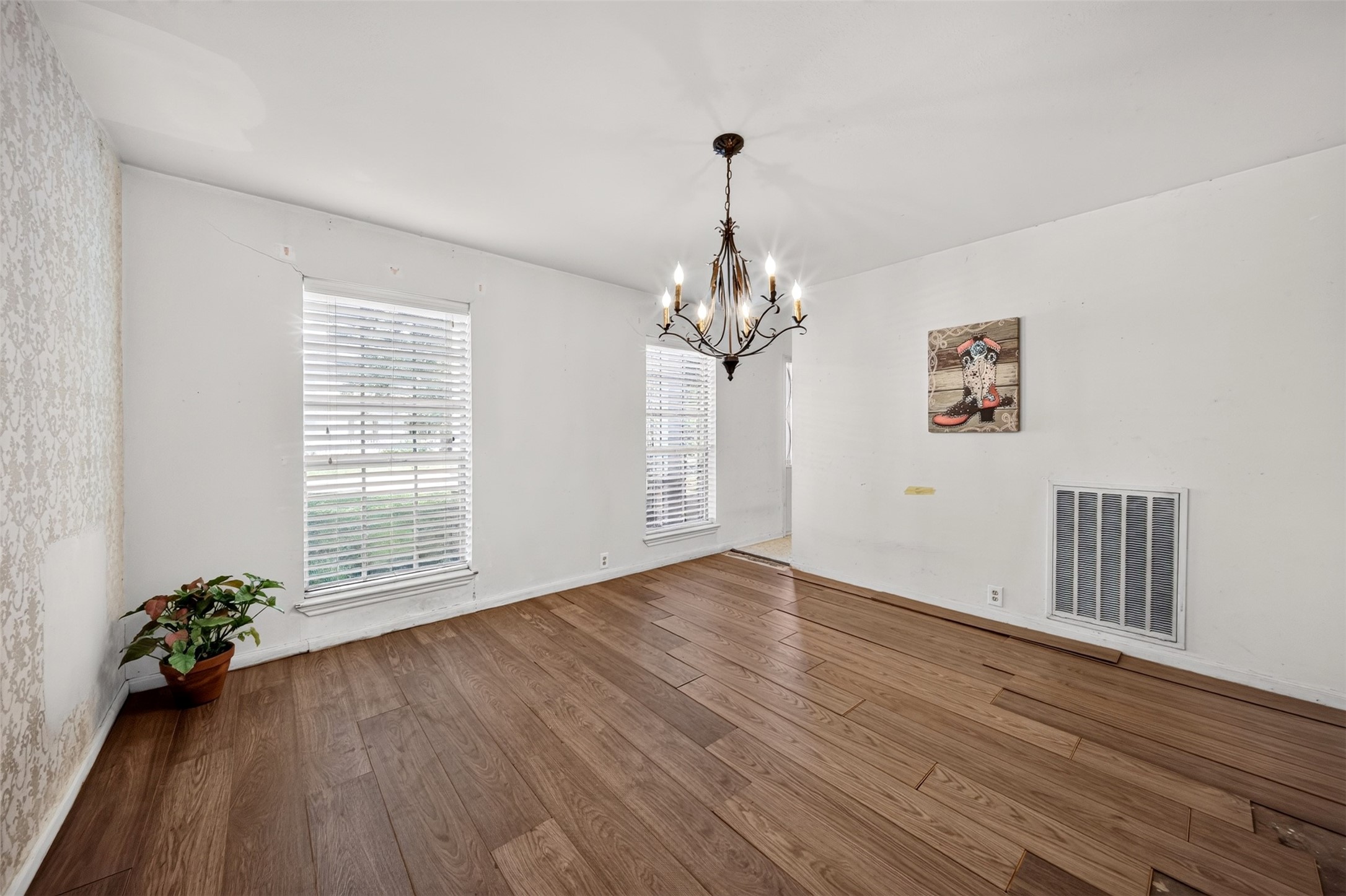5407 Old Lodge Drive Property Photo 11