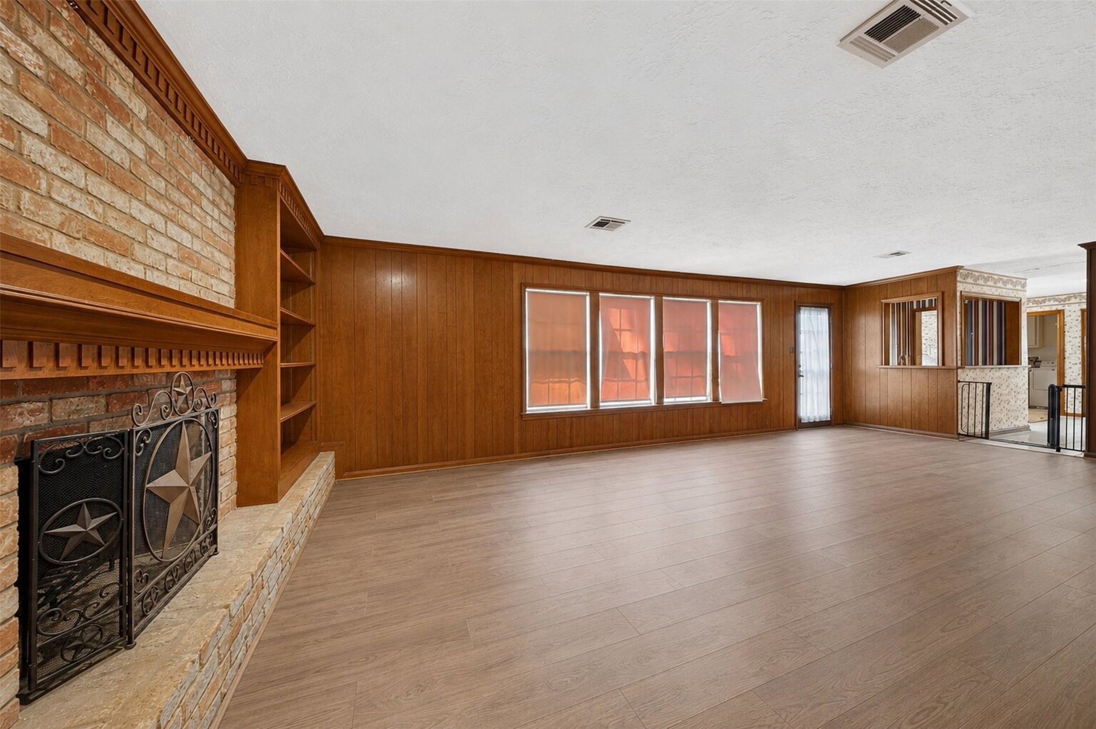 5407 Old Lodge Drive Property Photo 13