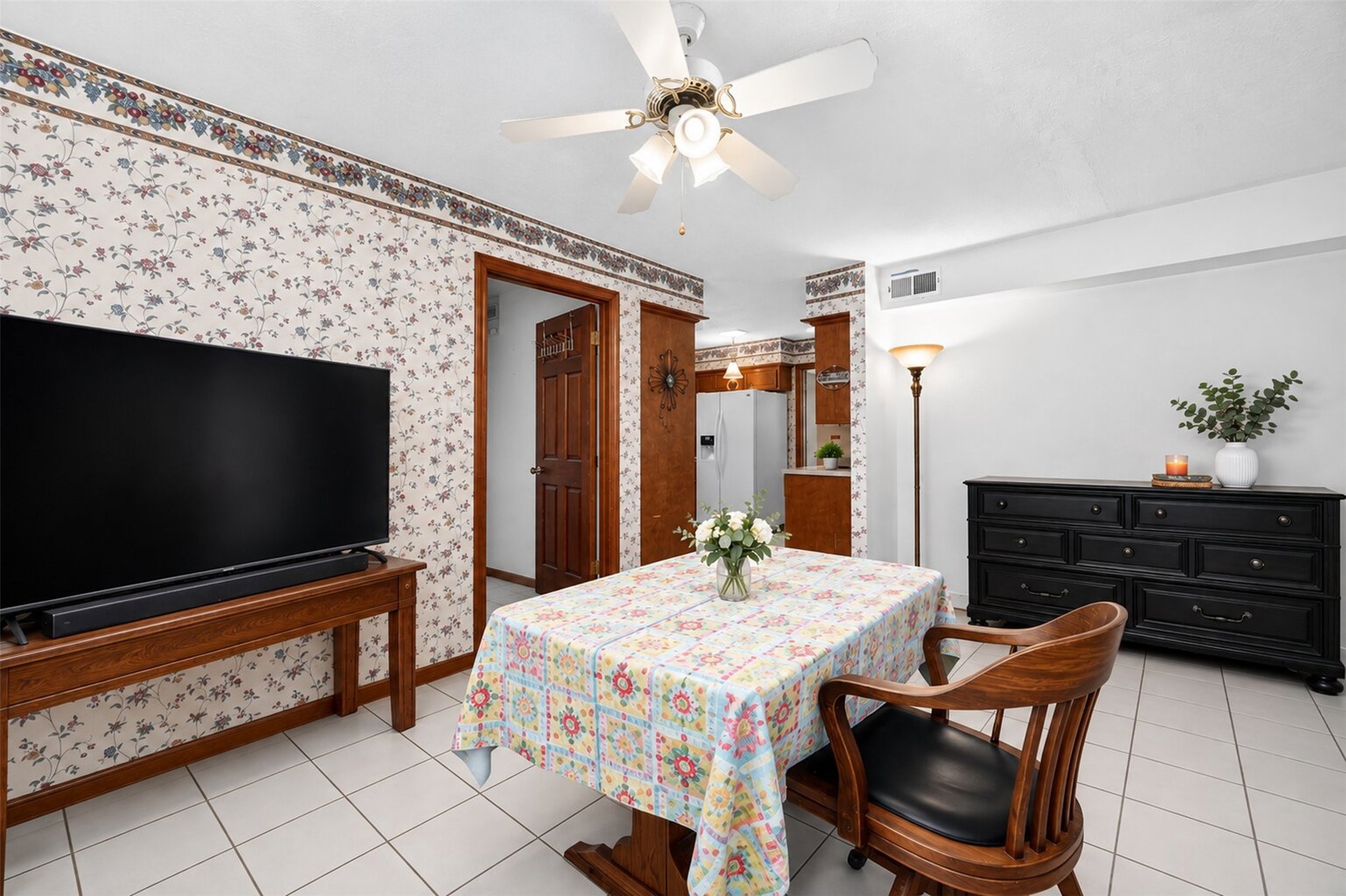 5407 Old Lodge Drive Property Photo 17
