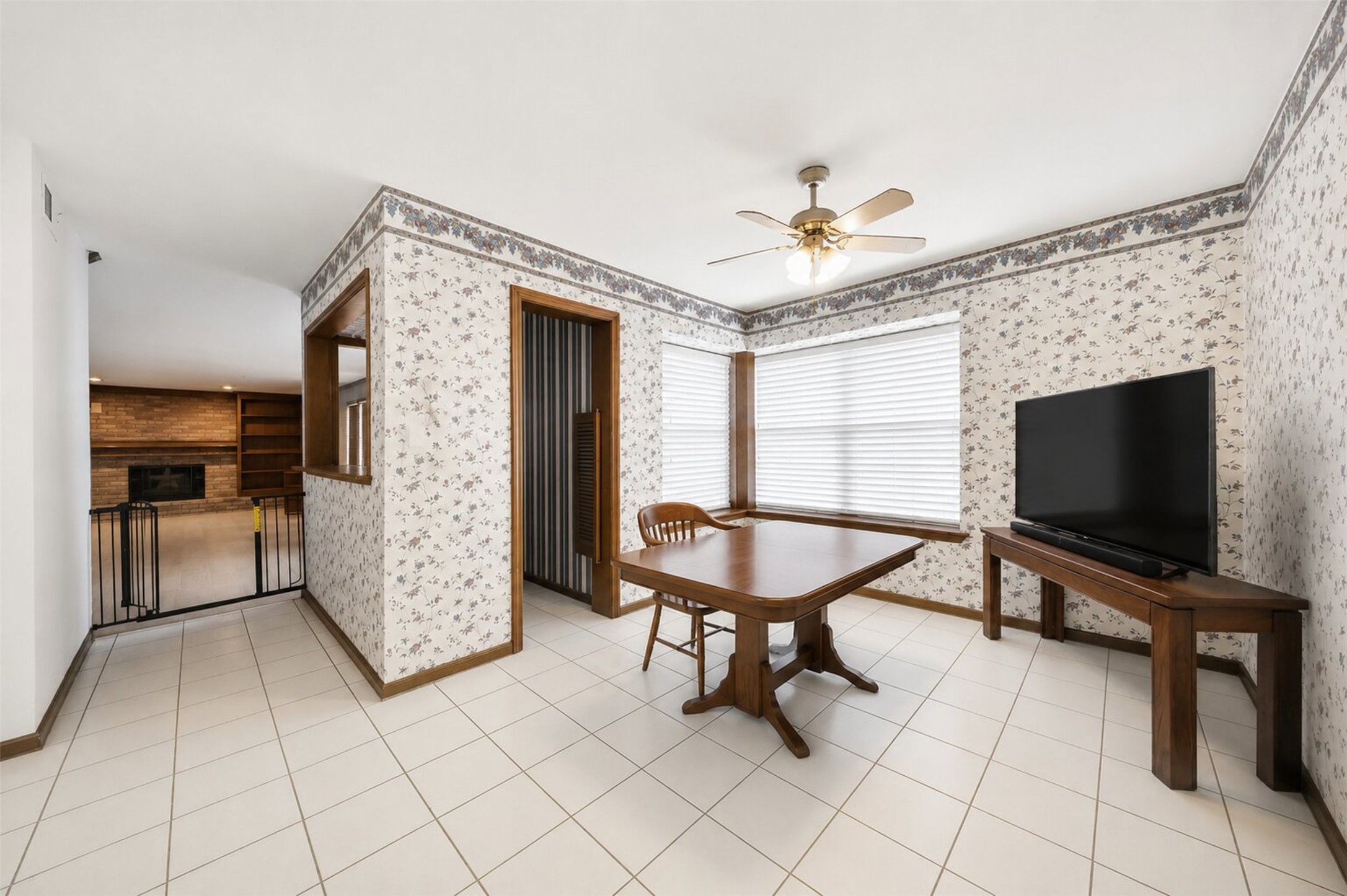 5407 Old Lodge Drive Property Photo 18