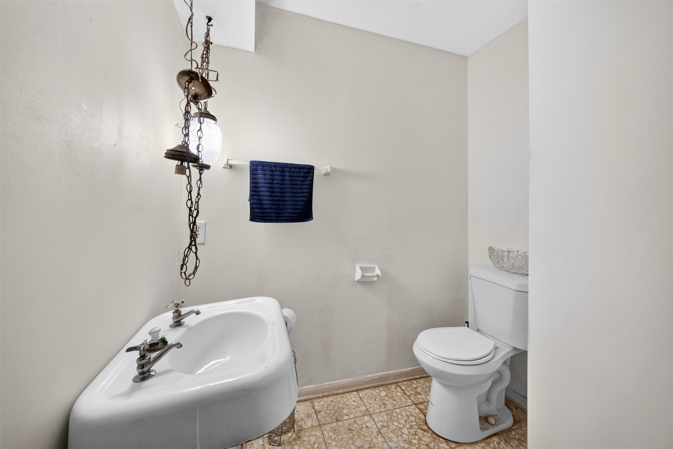 5407 Old Lodge Drive Property Photo 21