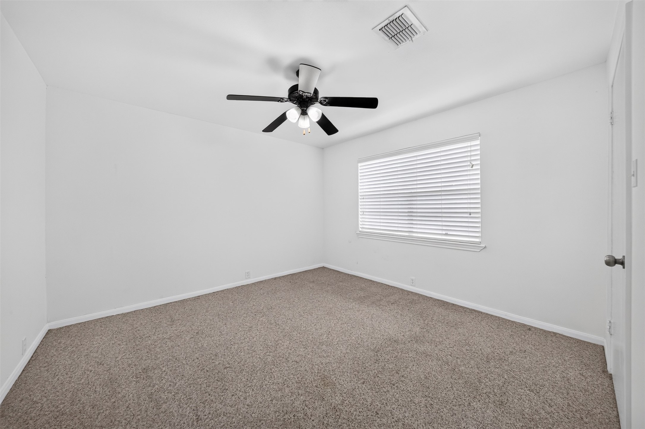 5407 Old Lodge Drive Property Photo 31