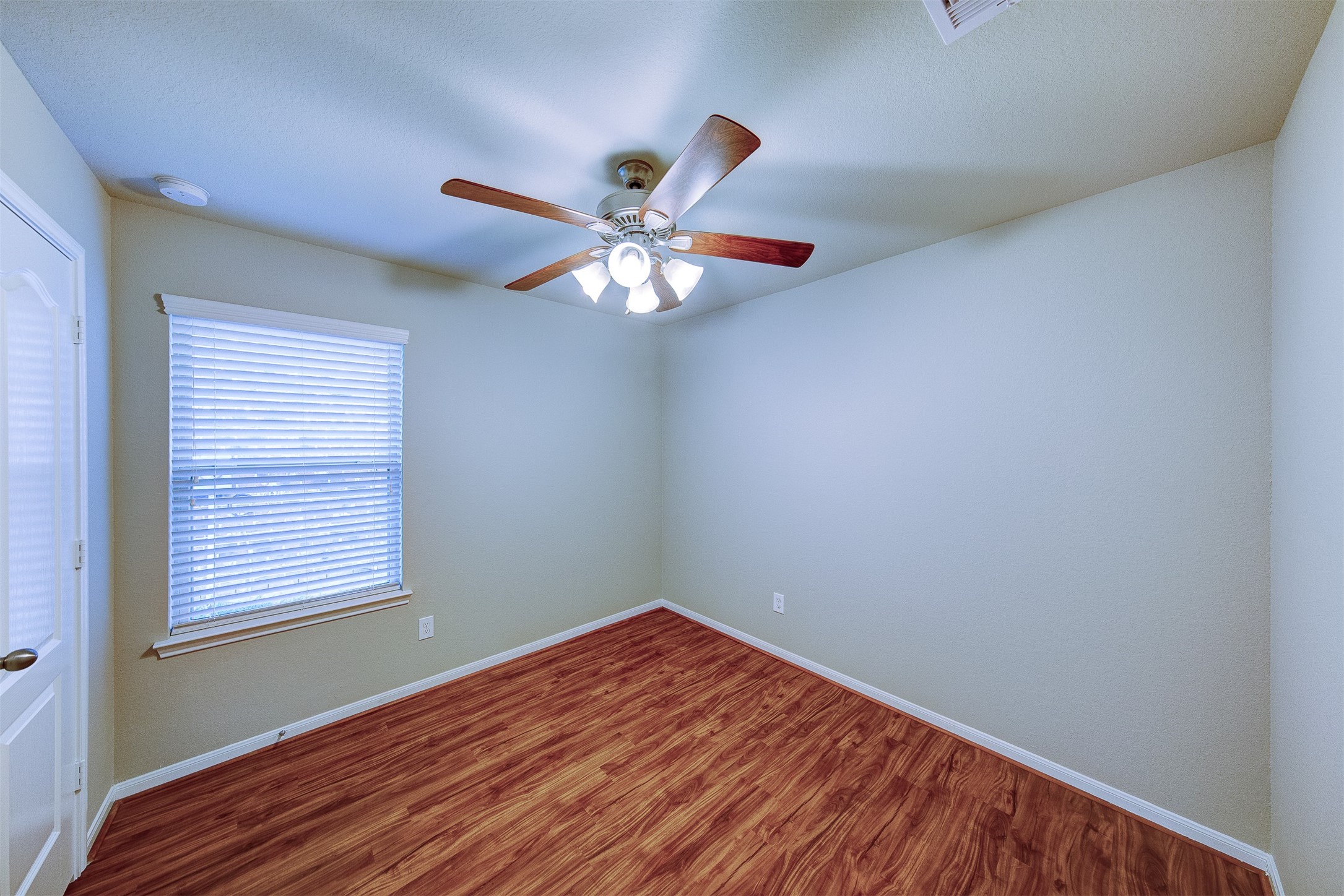 5227 Bay Lane Property Photo 24
