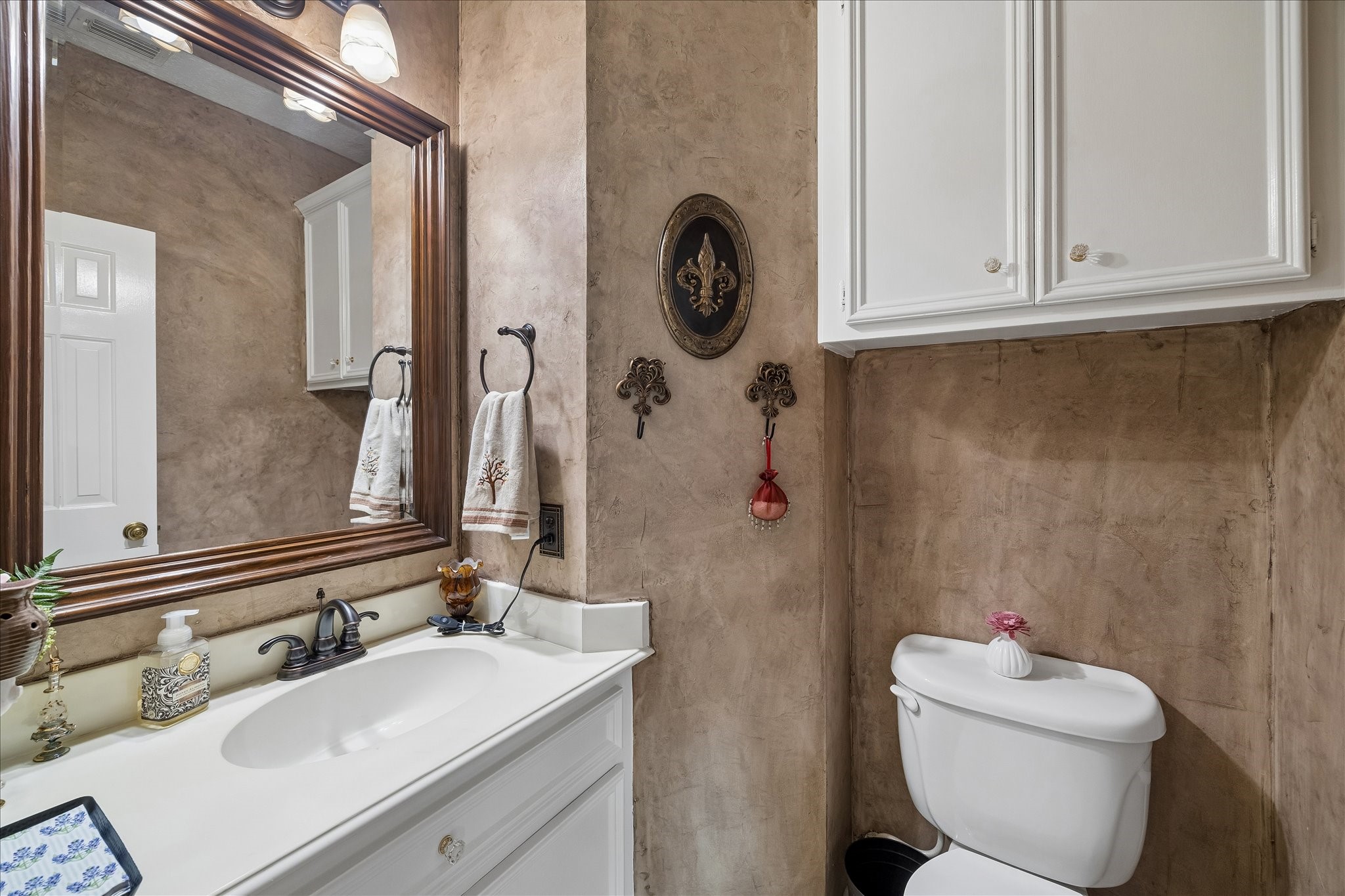 2102 Grand Mesa Drive Property Photo 18