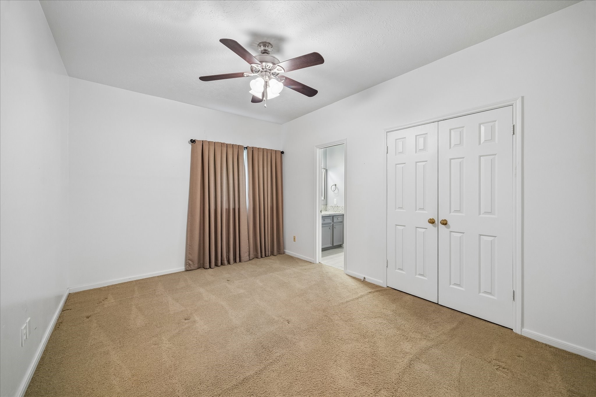 2102 Grand Mesa Drive Property Photo 23