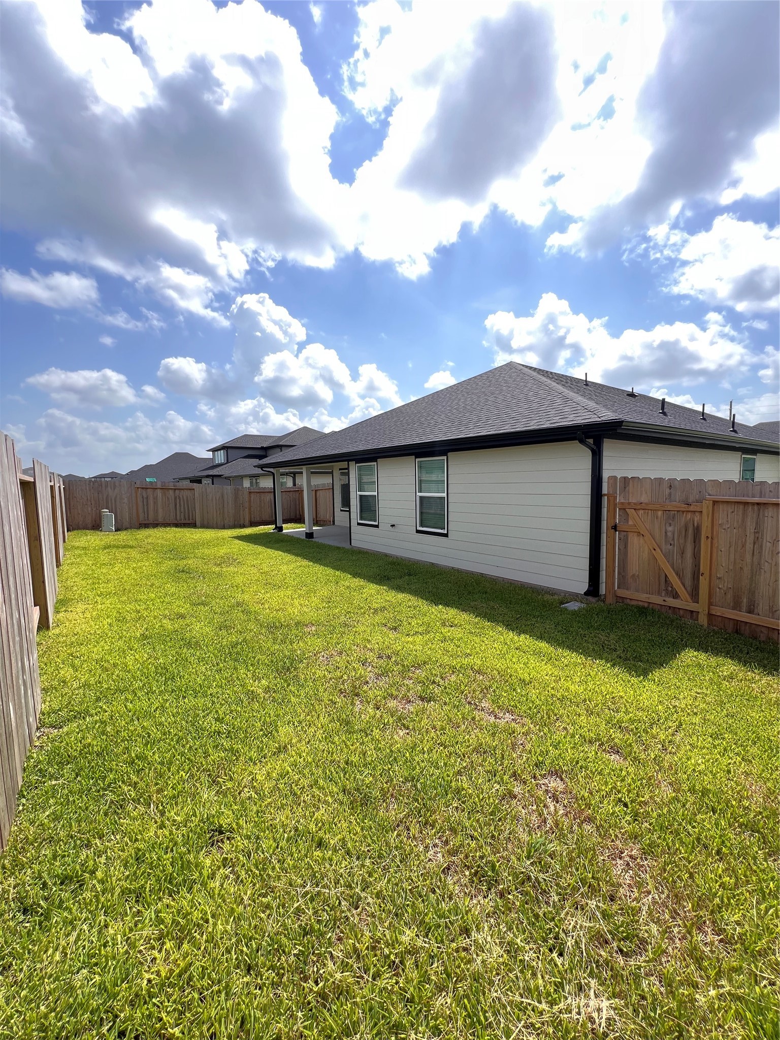 6324 Amberose Peak Lane Property Photo 3